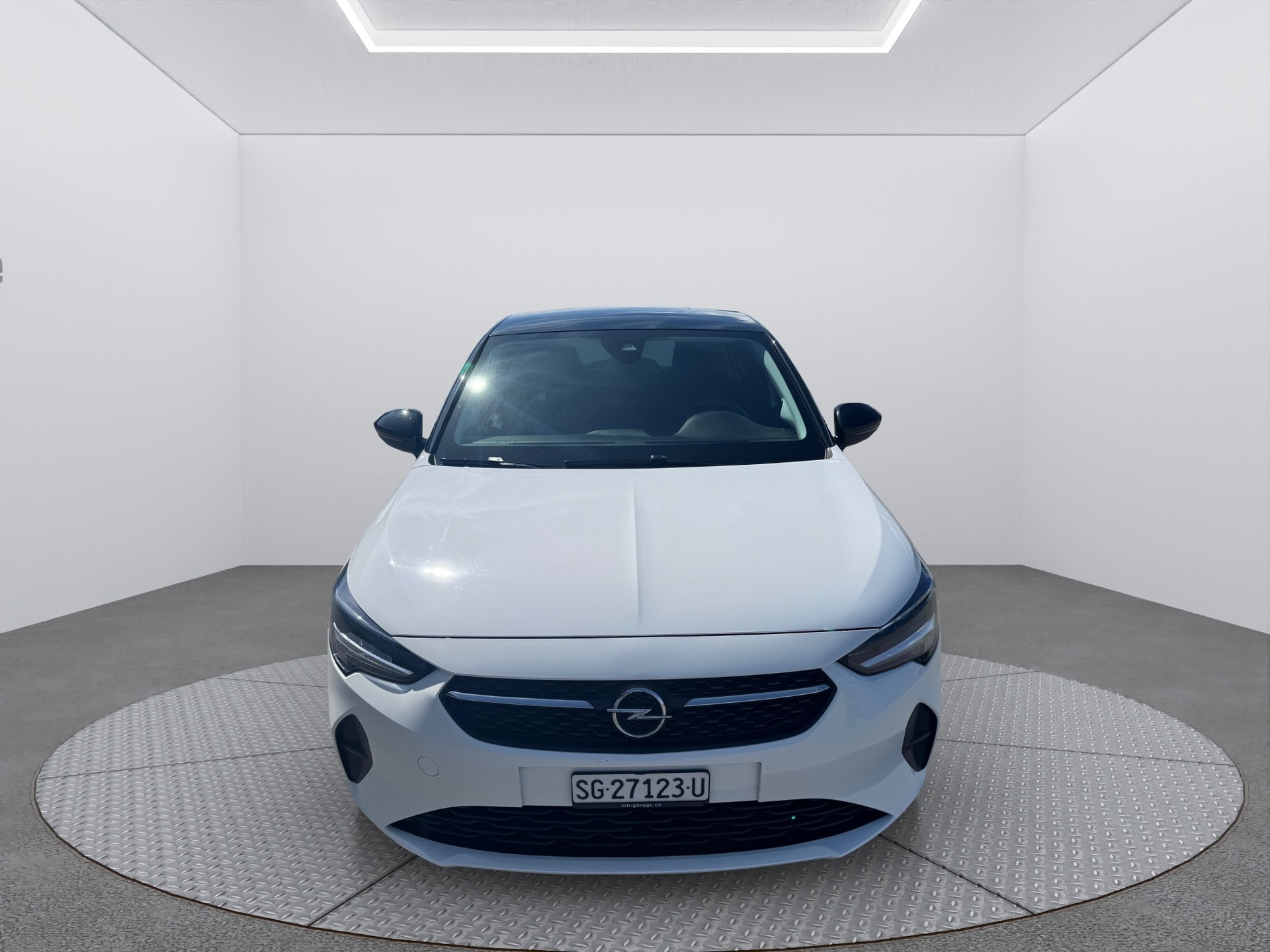 OPEL Corsa 1.2 TP Edition-image-1