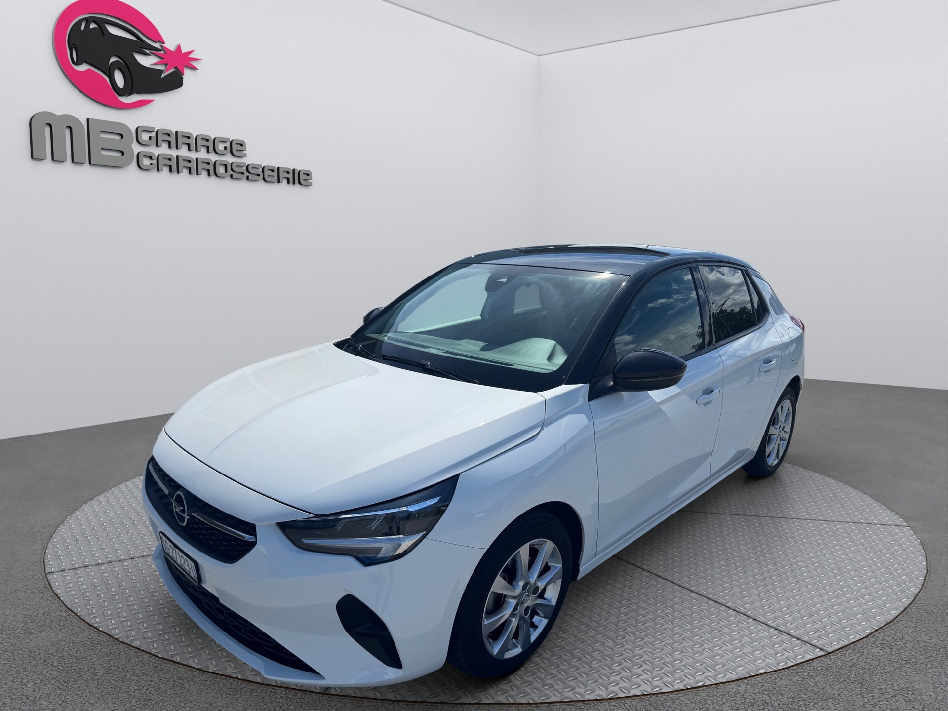 OPEL Corsa 1.2 TP Edition-image-0