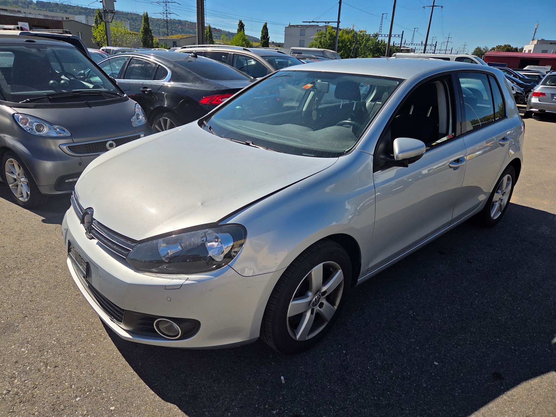 VW Golf 2.0 TDI Highline 4Motion-image-0