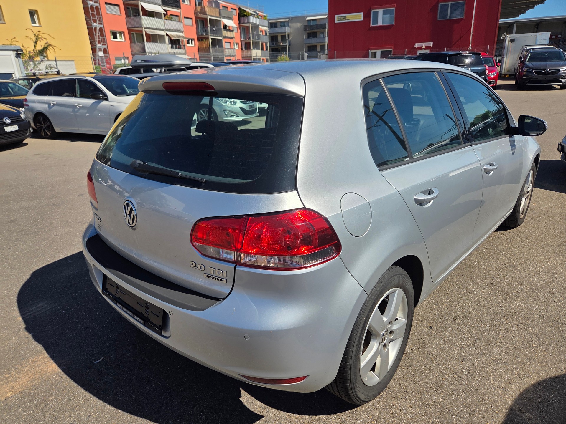 VW Golf 2.0 TDI Highline 4Motion-image-6