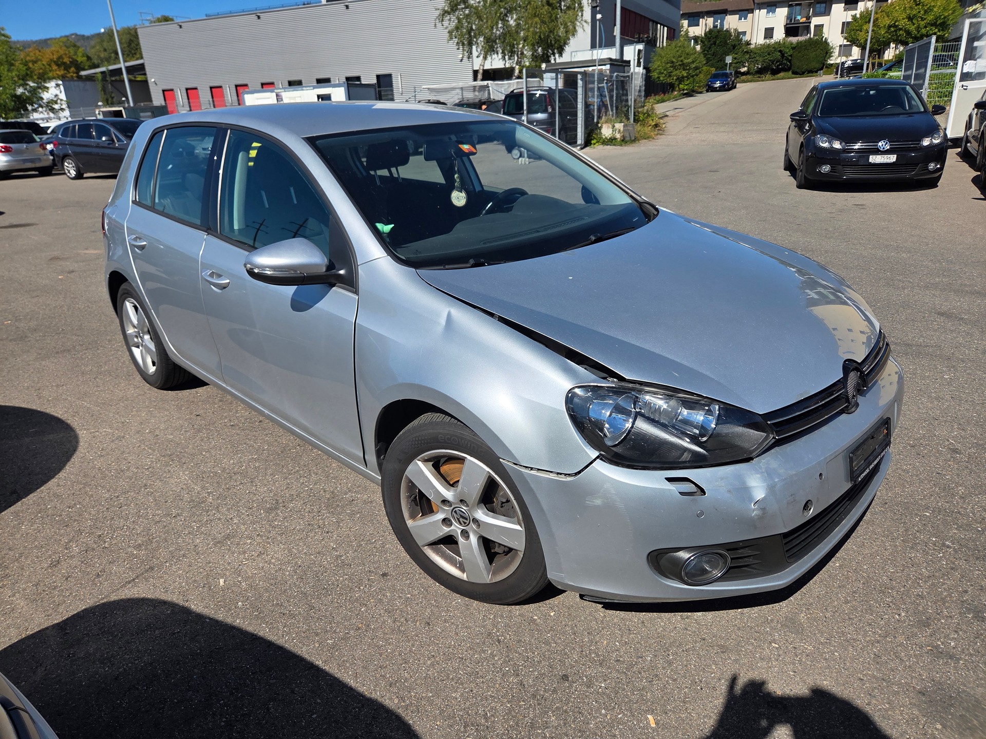 VW Golf 2.0 TDI Highline 4Motion-image-4