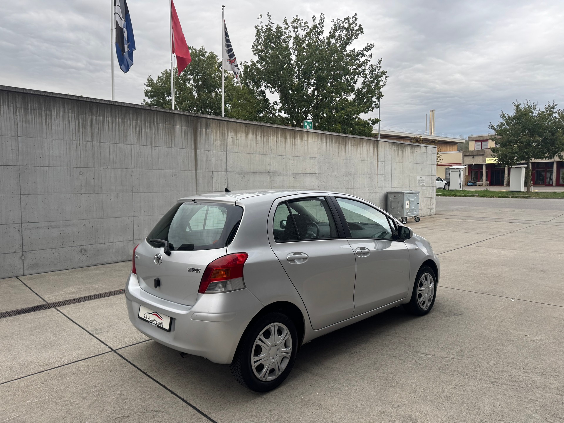 TOYOTA Yaris 1.33 Linea Sol Multimode-image-6
