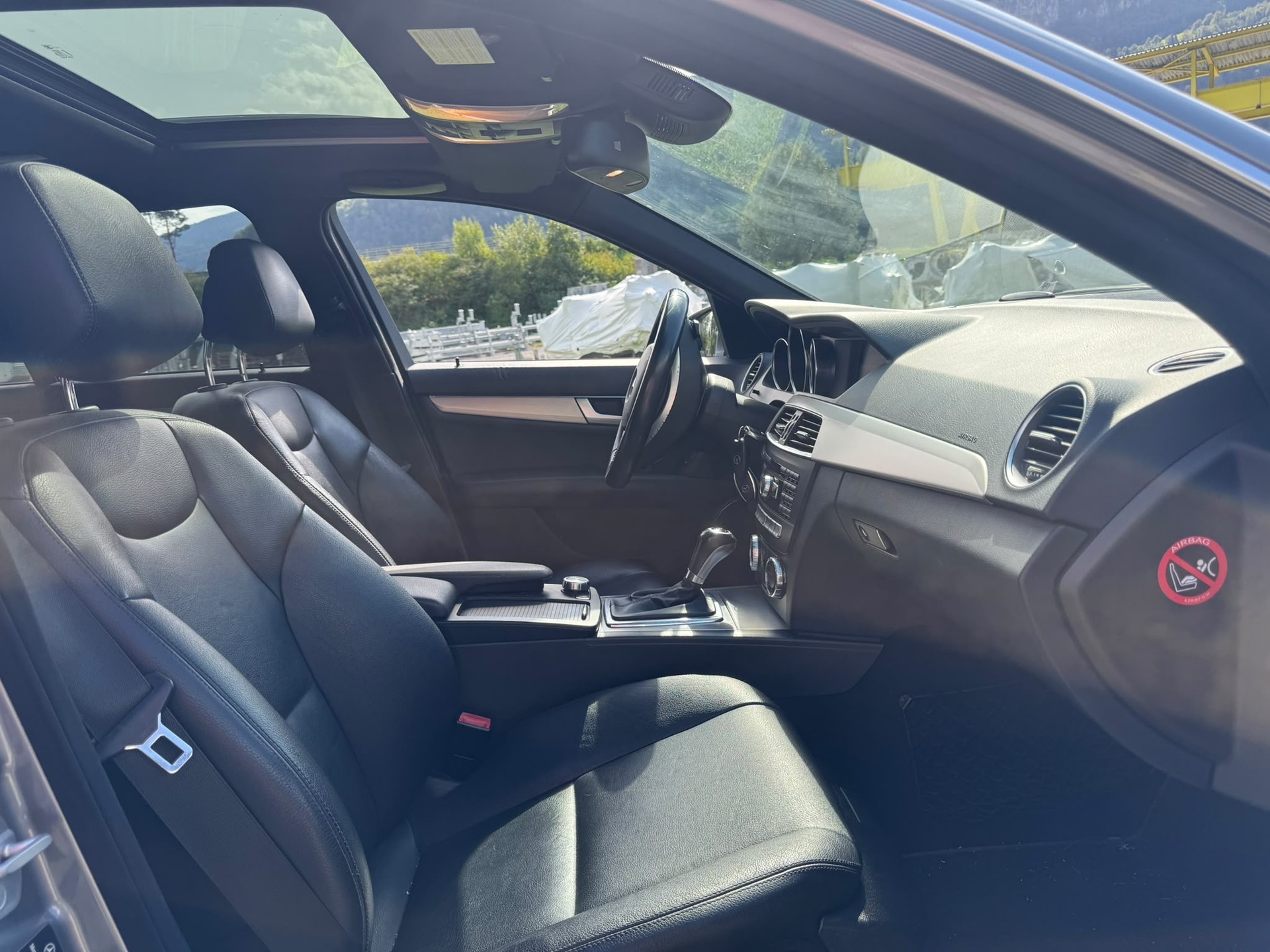 MERCEDES-BENZ C 350 Avantgarde 7G-Tronic-image-14