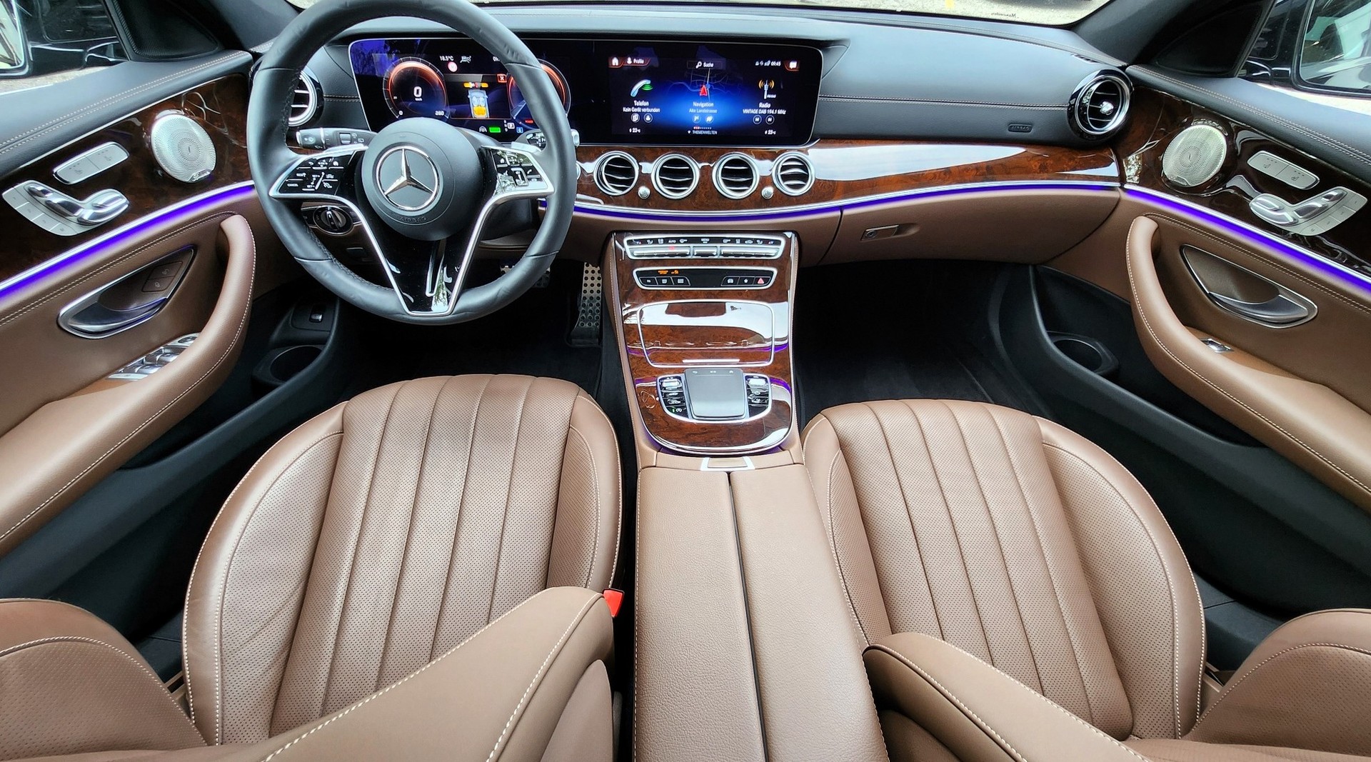 MERCEDES-BENZ E 450 All-Terrain 4Matic Exclusive 9G-Tronic-image-8