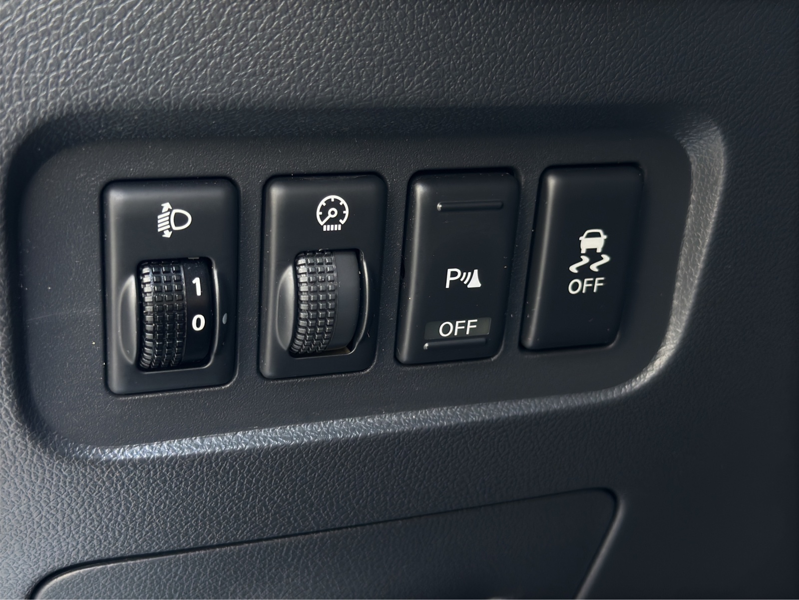 RENAULT Koleos 2.0 dCi Swiss Edition 4x4 Automatic-image-18