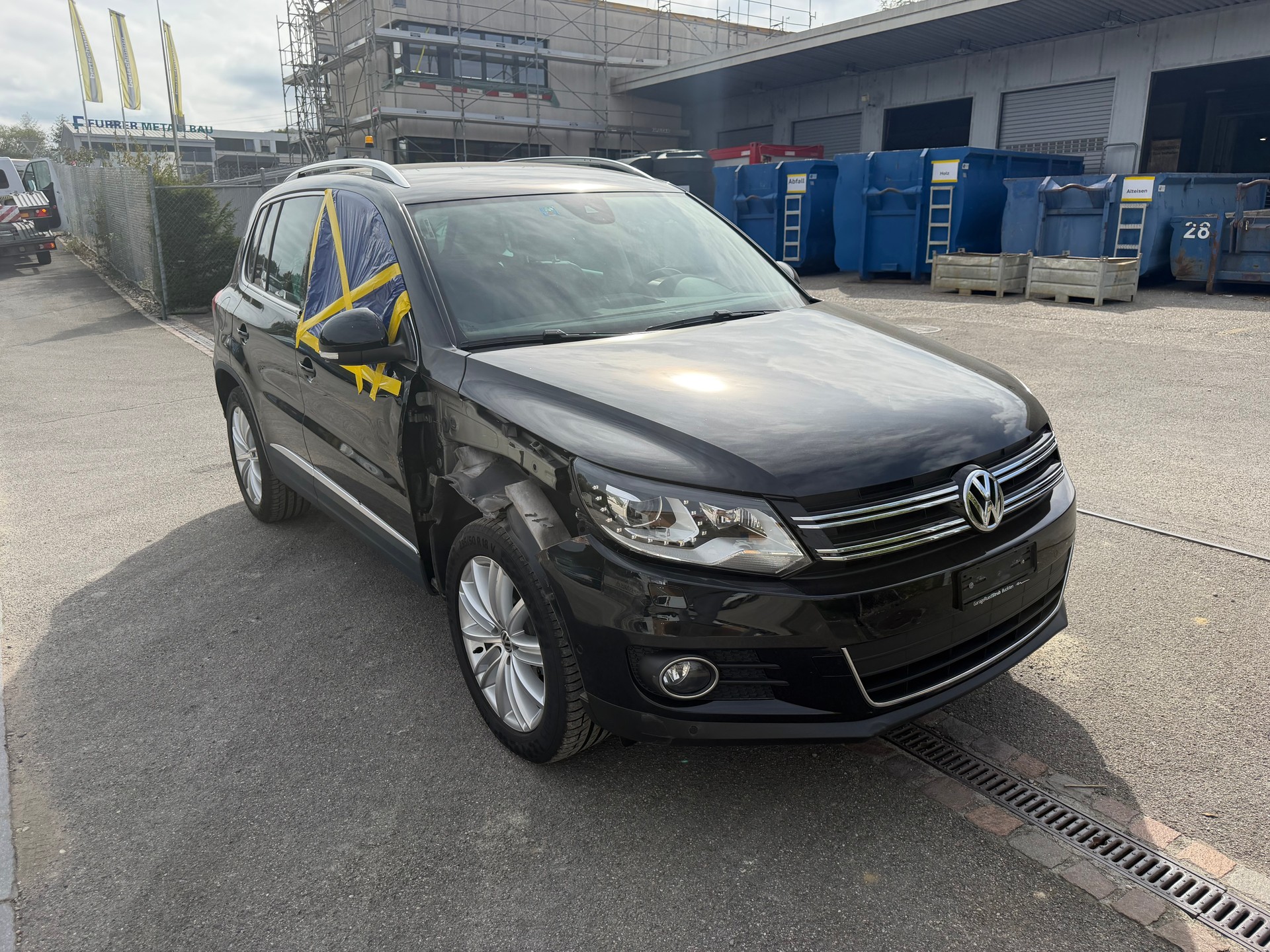 VW Tiguan 2.0 TDI BlueMotion Sport&Style 4Motion DSG-image-3