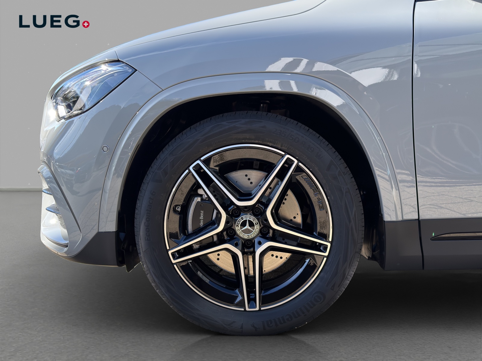 MERCEDES-BENZ GLA 250 4Matic 8G-DCT-image-4