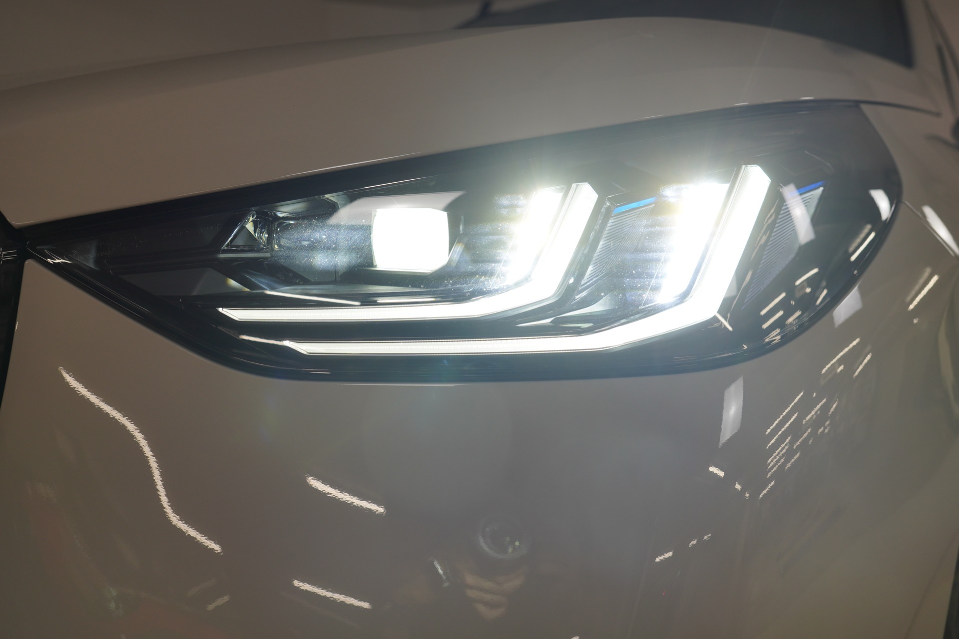 BMW X3 xDrive 48V 40d M Sport Pro-image-8