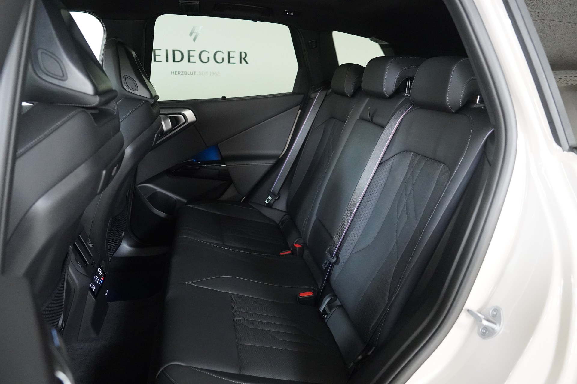 BMW X3 xDrive 48V 40d M Sport Pro-image-13