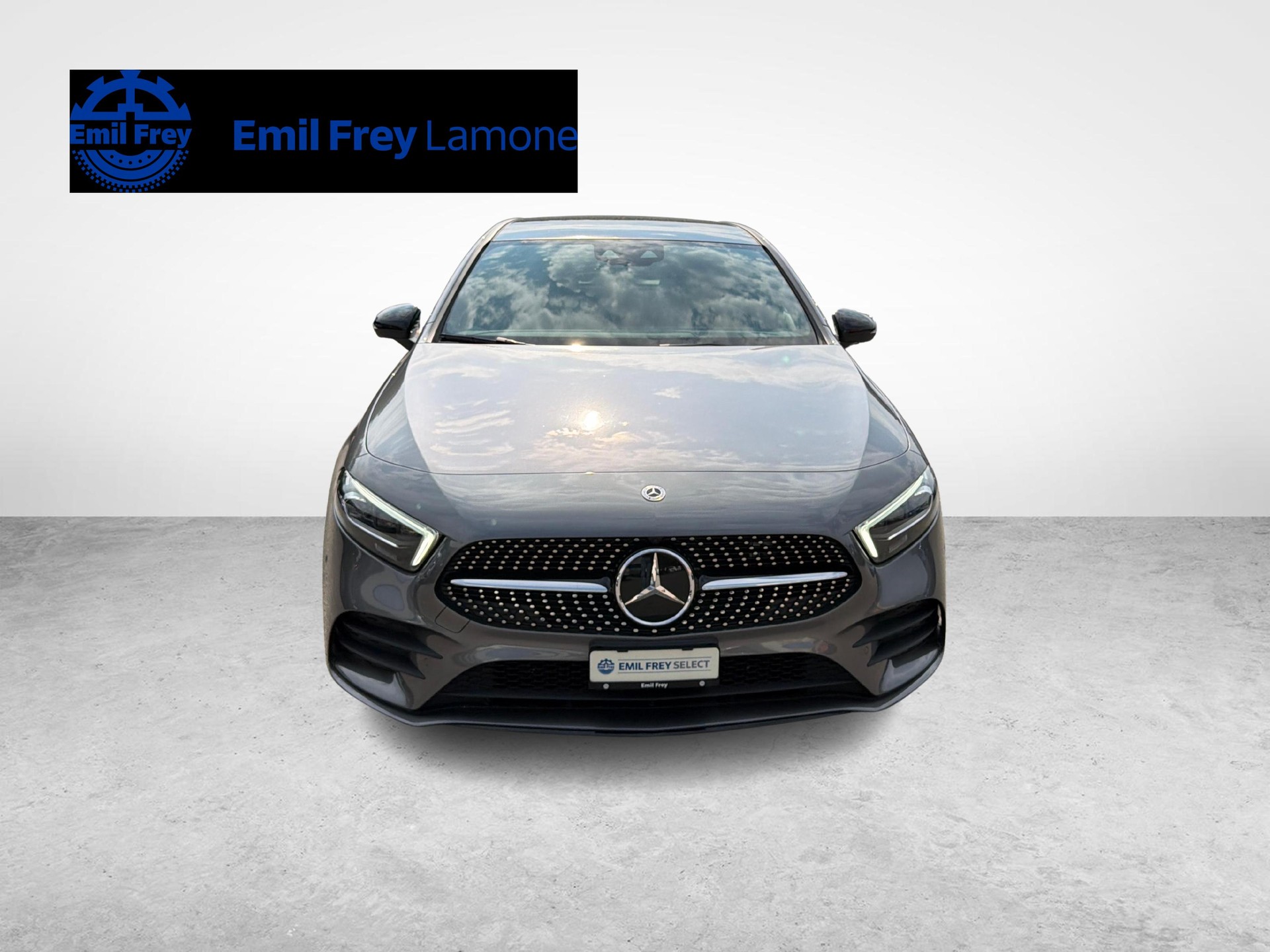 MERCEDES-BENZ A 250 e AMG Line-image-7