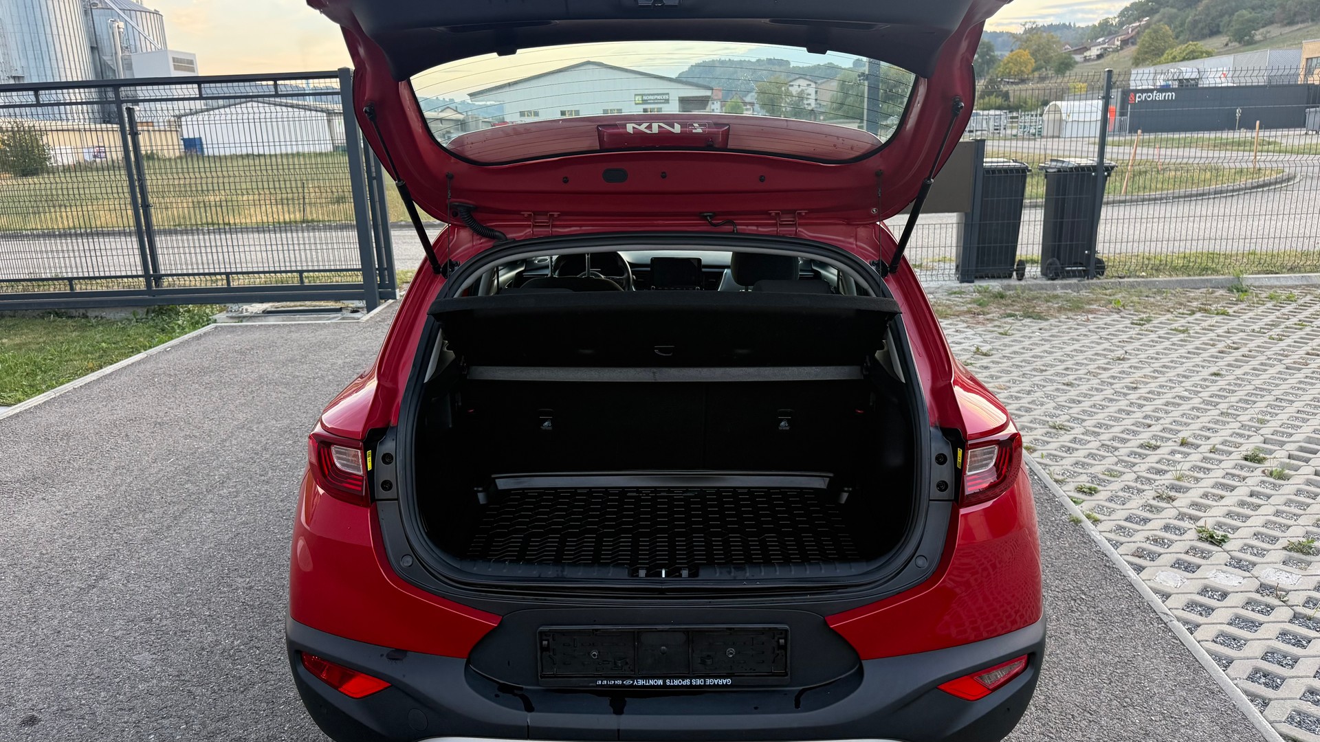 KIA Stonic 1.0 T-GDI Power DCT-image-7