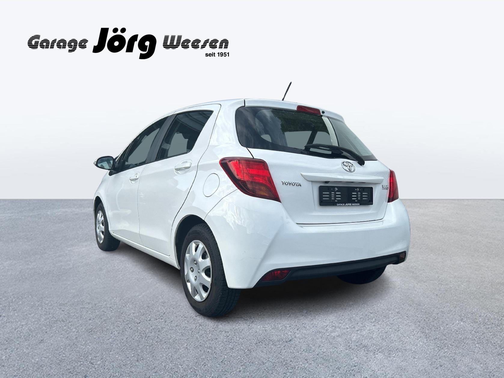 TOYOTA Yaris 1.33 VVT-i Sol Premium-image-3