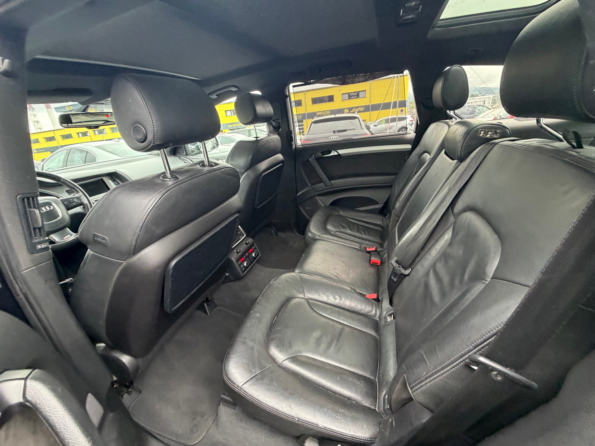 AUDI Q7 3.0 TDI quattro tiptronic-image-10