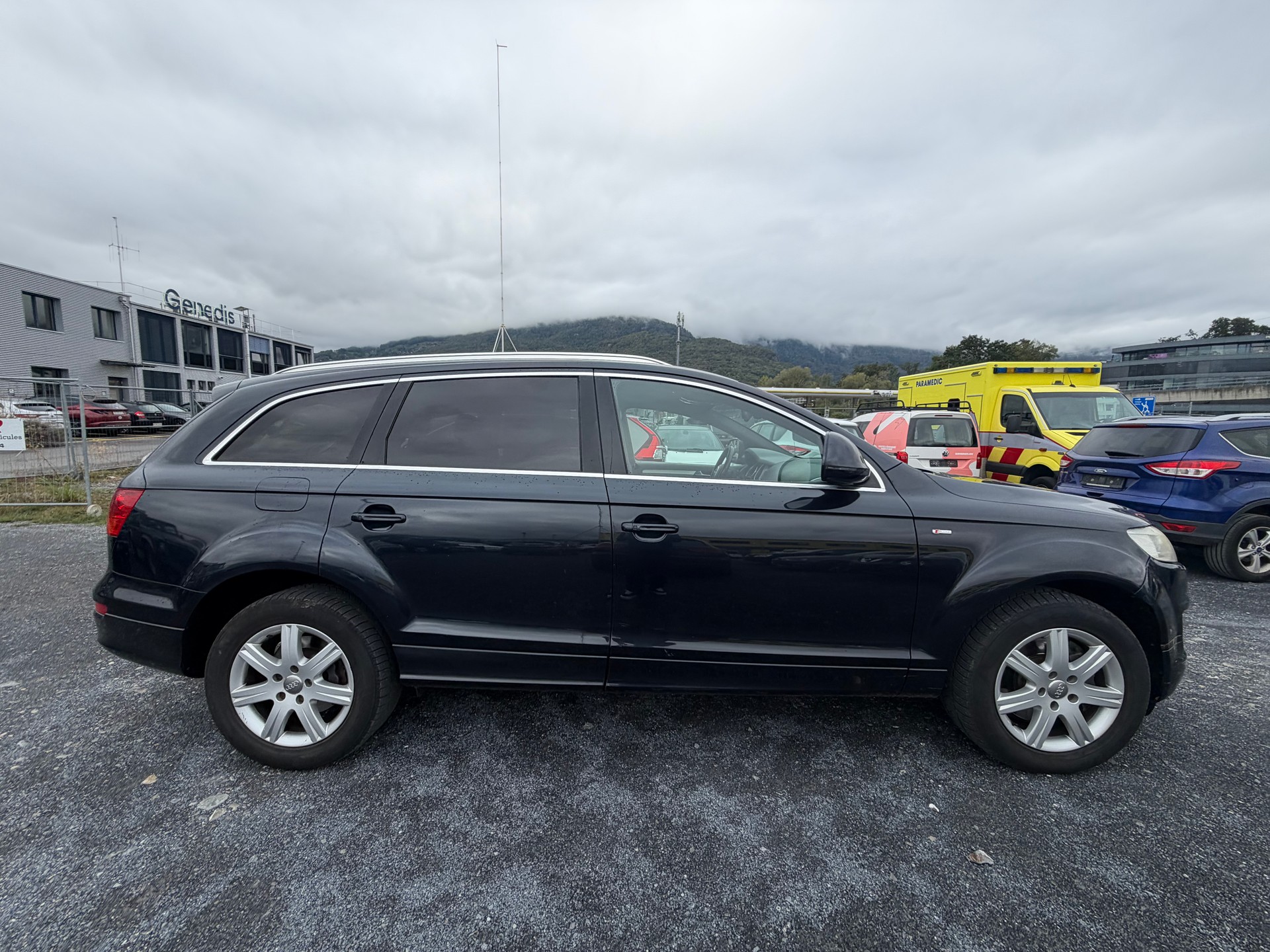 AUDI Q7 3.0 TDI quattro tiptronic-image-4