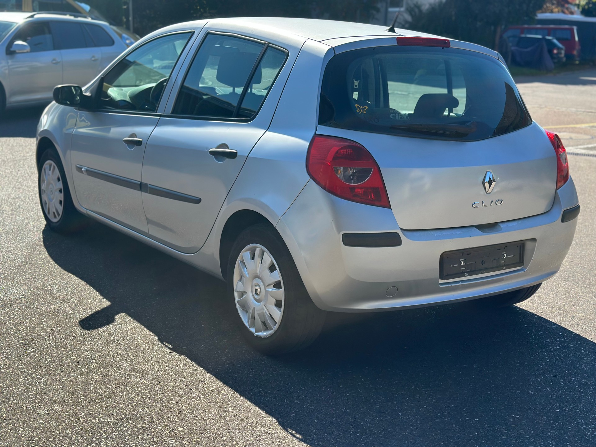 RENAULT Clio 1.2 16V Turbo Exception-image-6