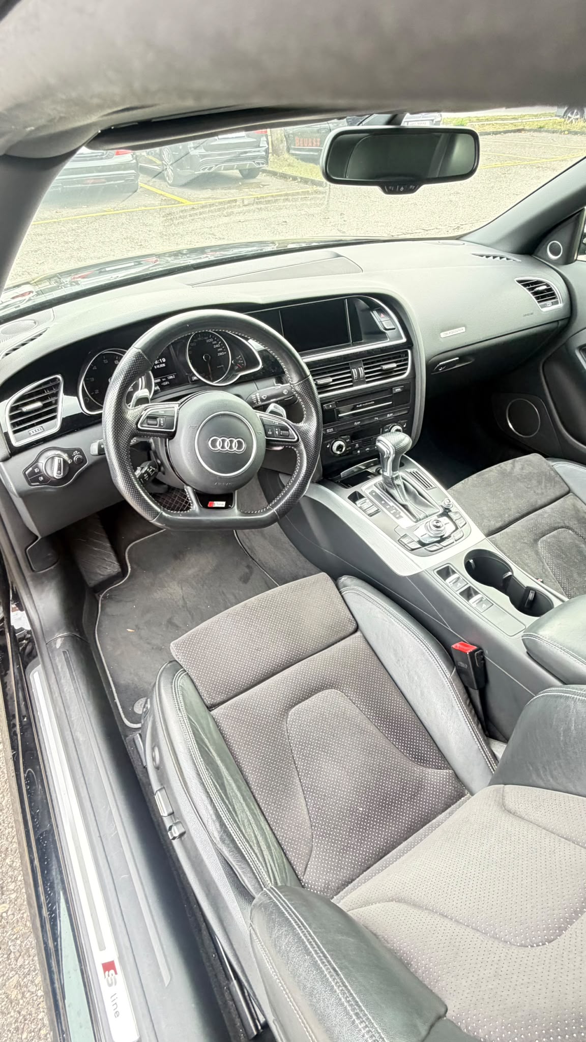 AUDI A5 Cabriolet 2.0 TFSI quattro S-tronic-image-13