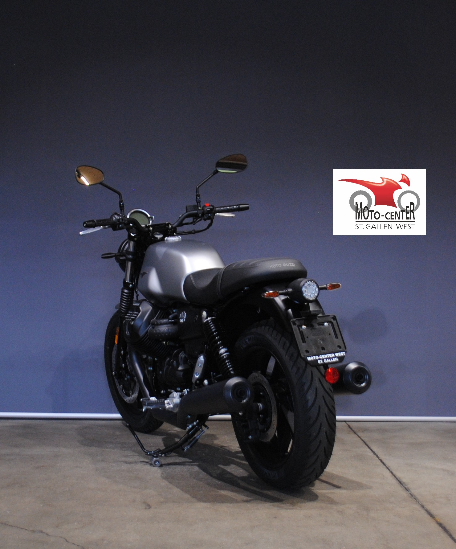 MOTO GUZZI V7 IV 850 Stone-showroom-element-3
