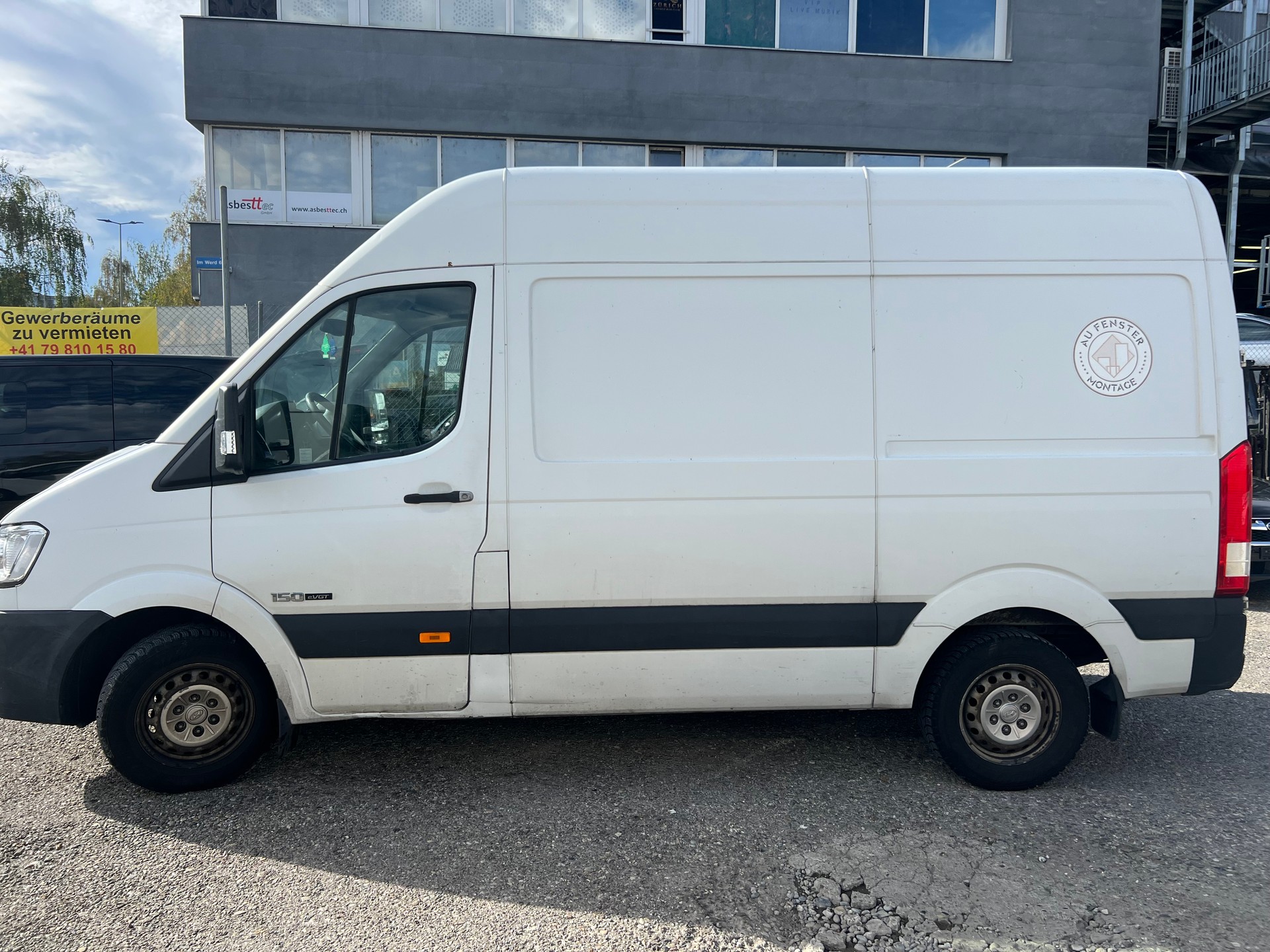 HYUNDAI H350 2.5 CRDi Amplia L1-image-2
