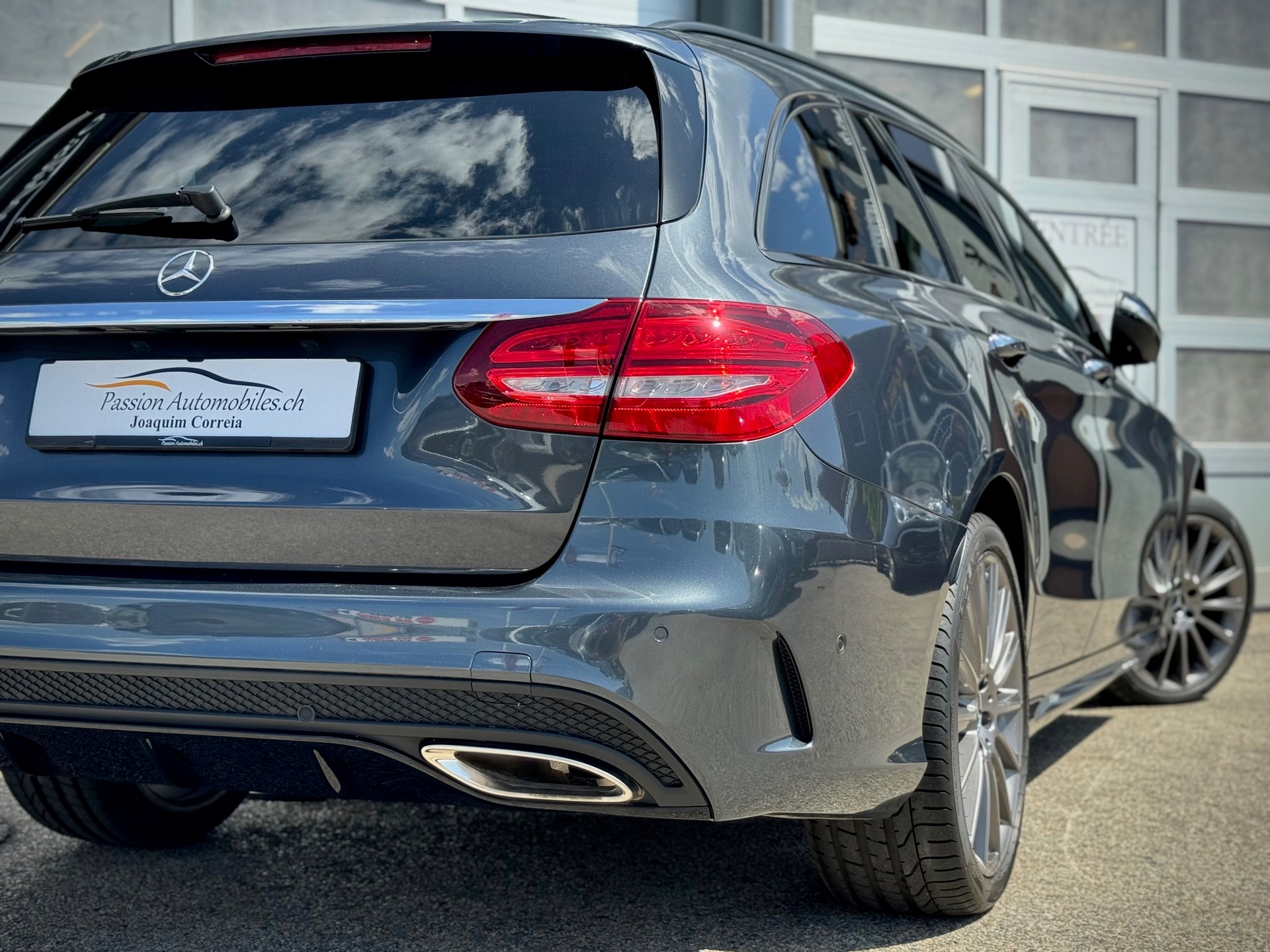 MERCEDES-BENZ C 400 AMG Line 4Matic 7G-Tronic - Véhicule Suisse (CH)-image-6