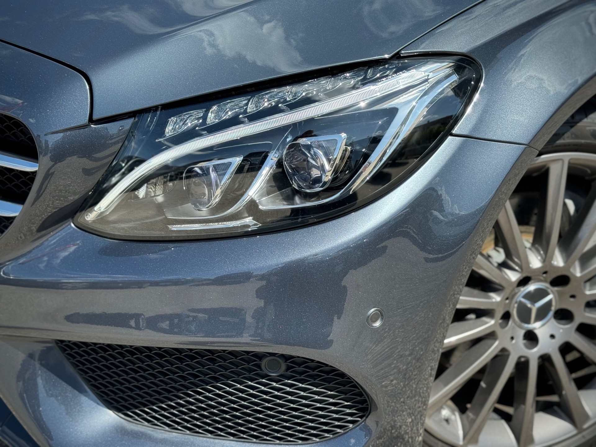 MERCEDES-BENZ C 400 AMG Line 4Matic 7G-Tronic - Véhicule Suisse (CH)-image-4