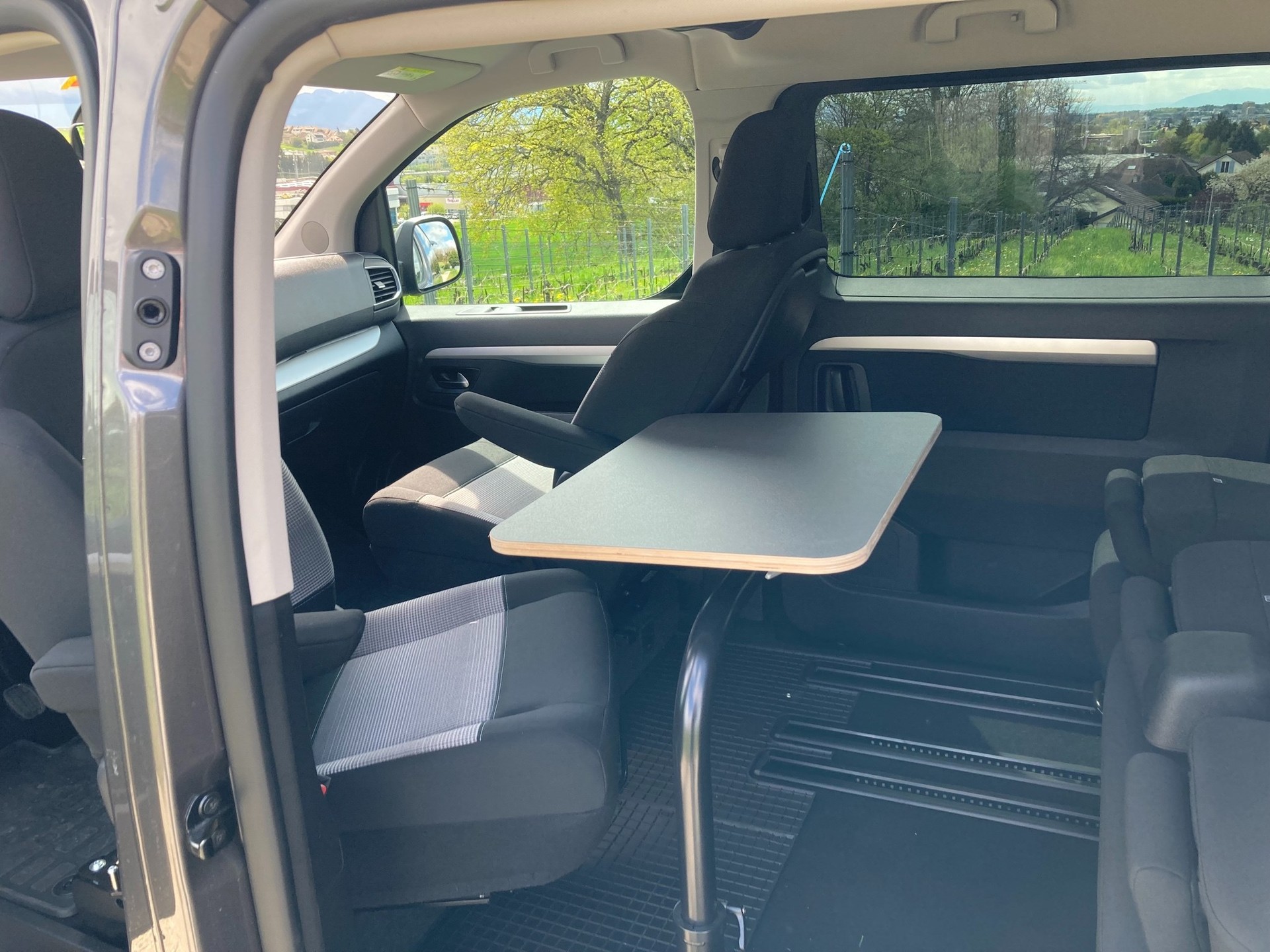 CITROEN Spacetourer Camper 2.0 BlueHDi Club M-image-11