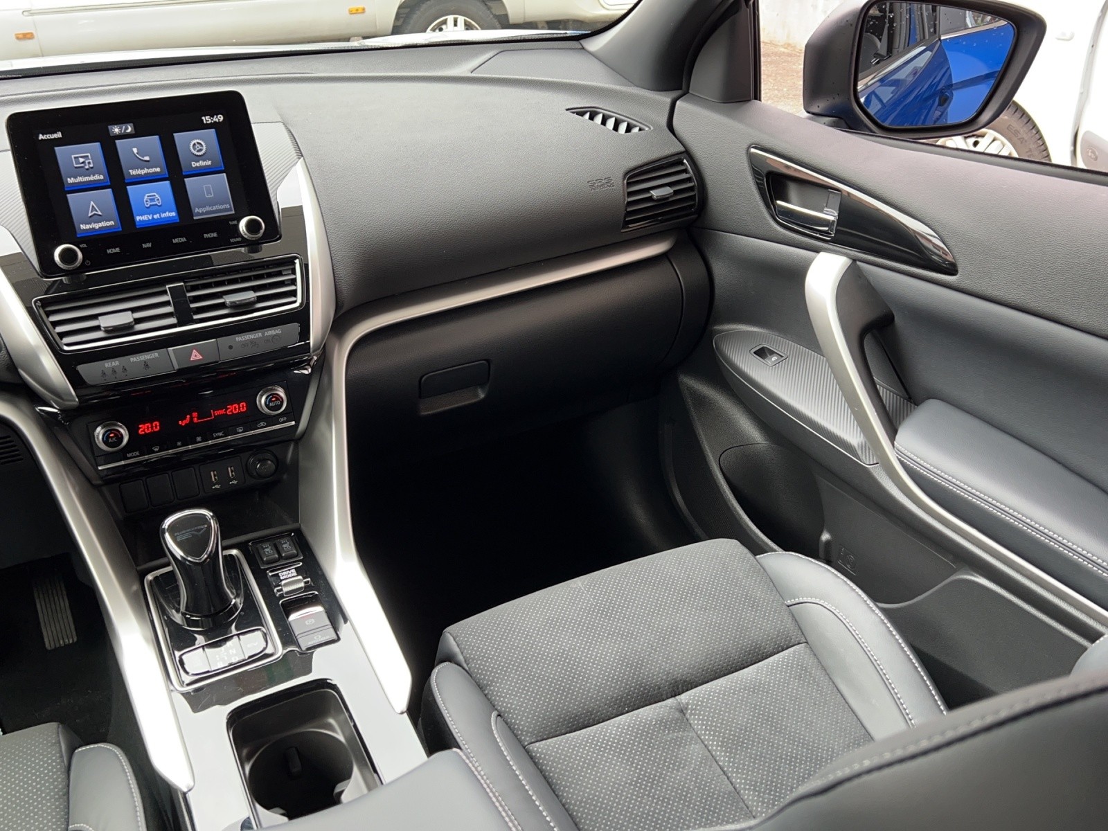 MITSUBISHI Eclipse Cross 2.4 PHEV Invite 4WD-image-13