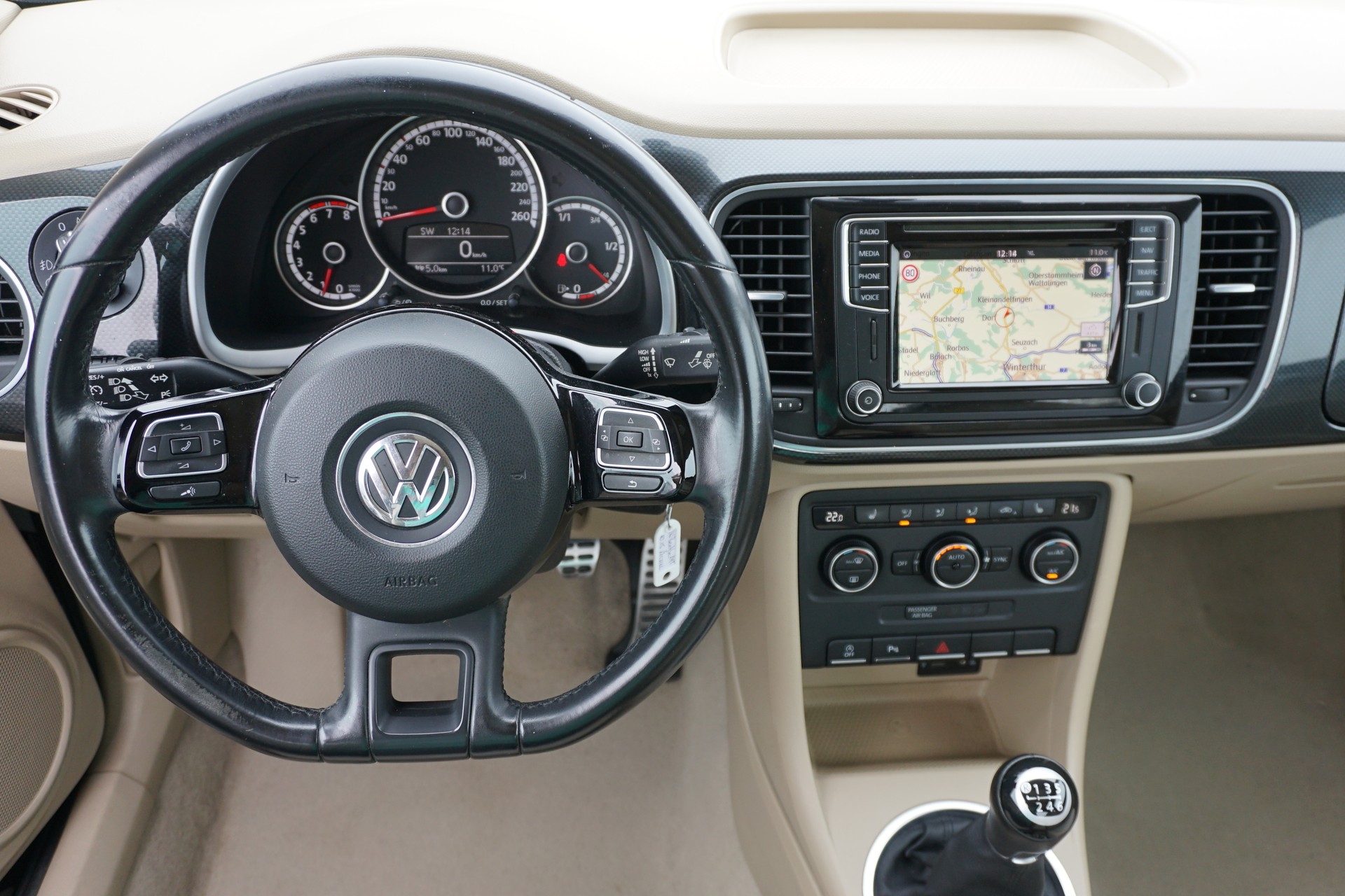 VW Beetle 1.4 TSI BMT Sport-image-18