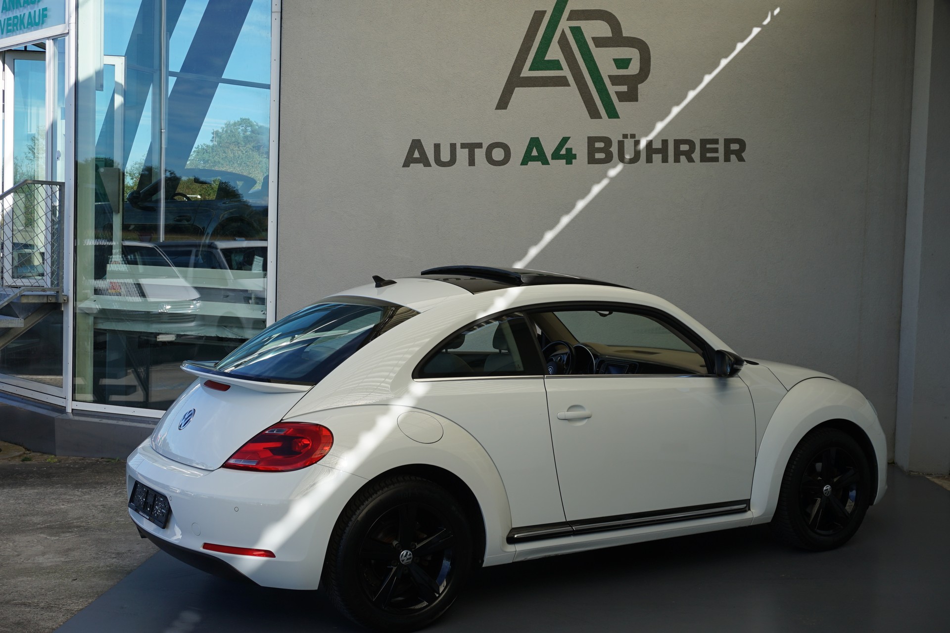 VW Beetle 1.4 TSI BMT Sport-image-7