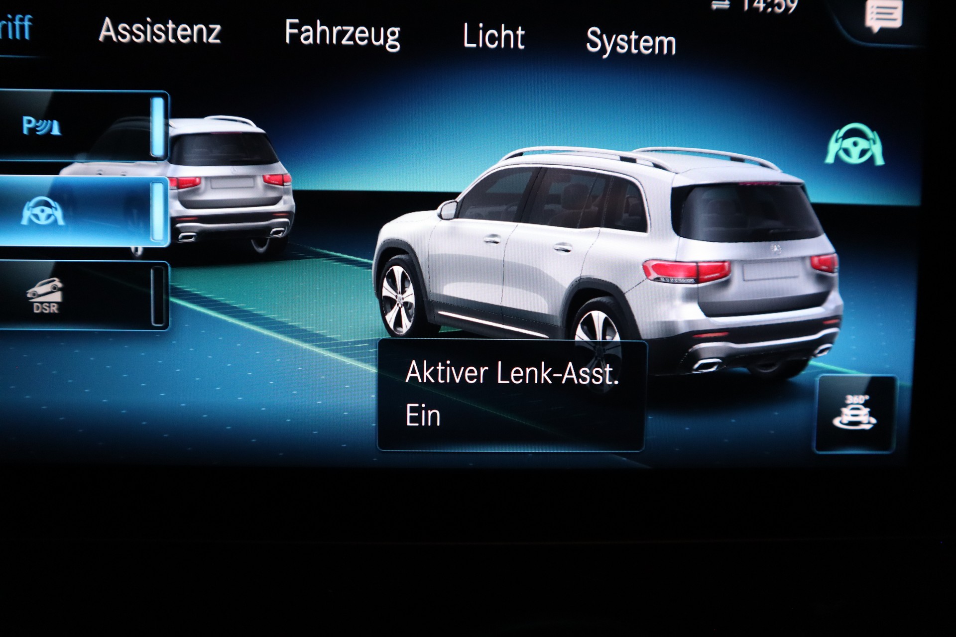 MERCEDES-BENZ GLB 250 4Matic AMG Line 8G-Tronic-image-17