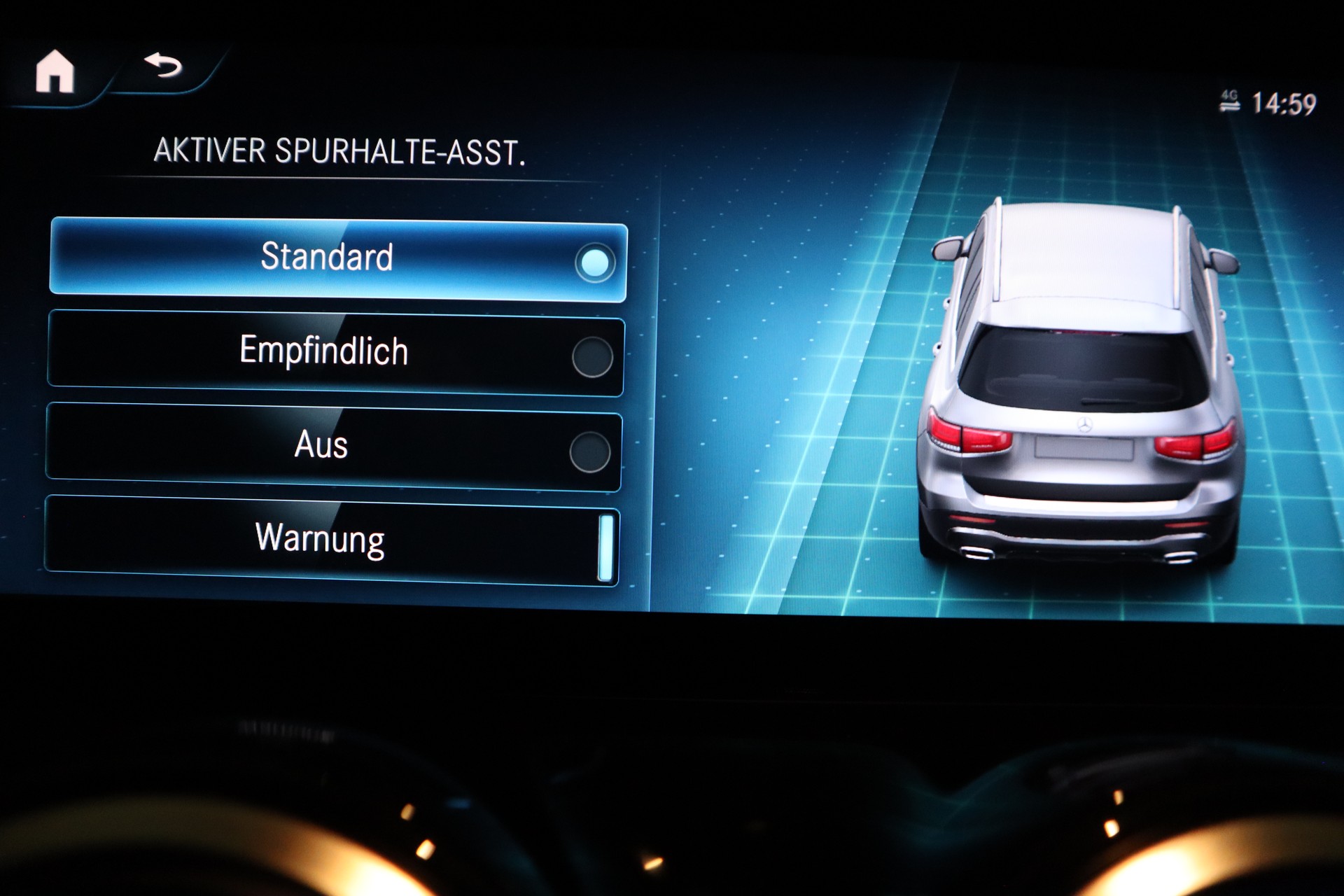 MERCEDES-BENZ GLB 250 4Matic AMG Line 8G-Tronic-image-12