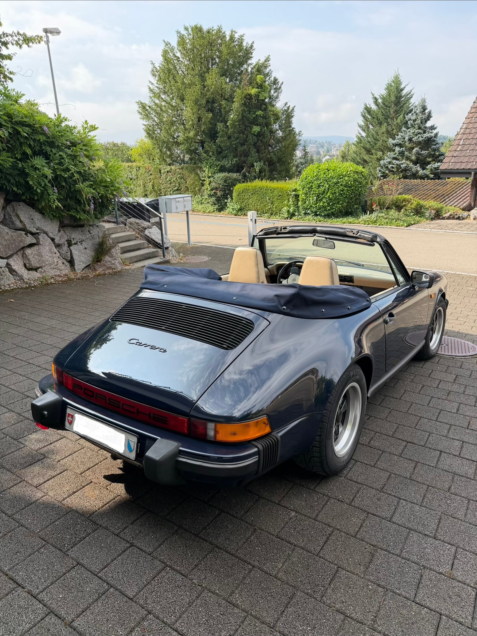 PORSCHE 911 Carrera (G-Modell)-image-3