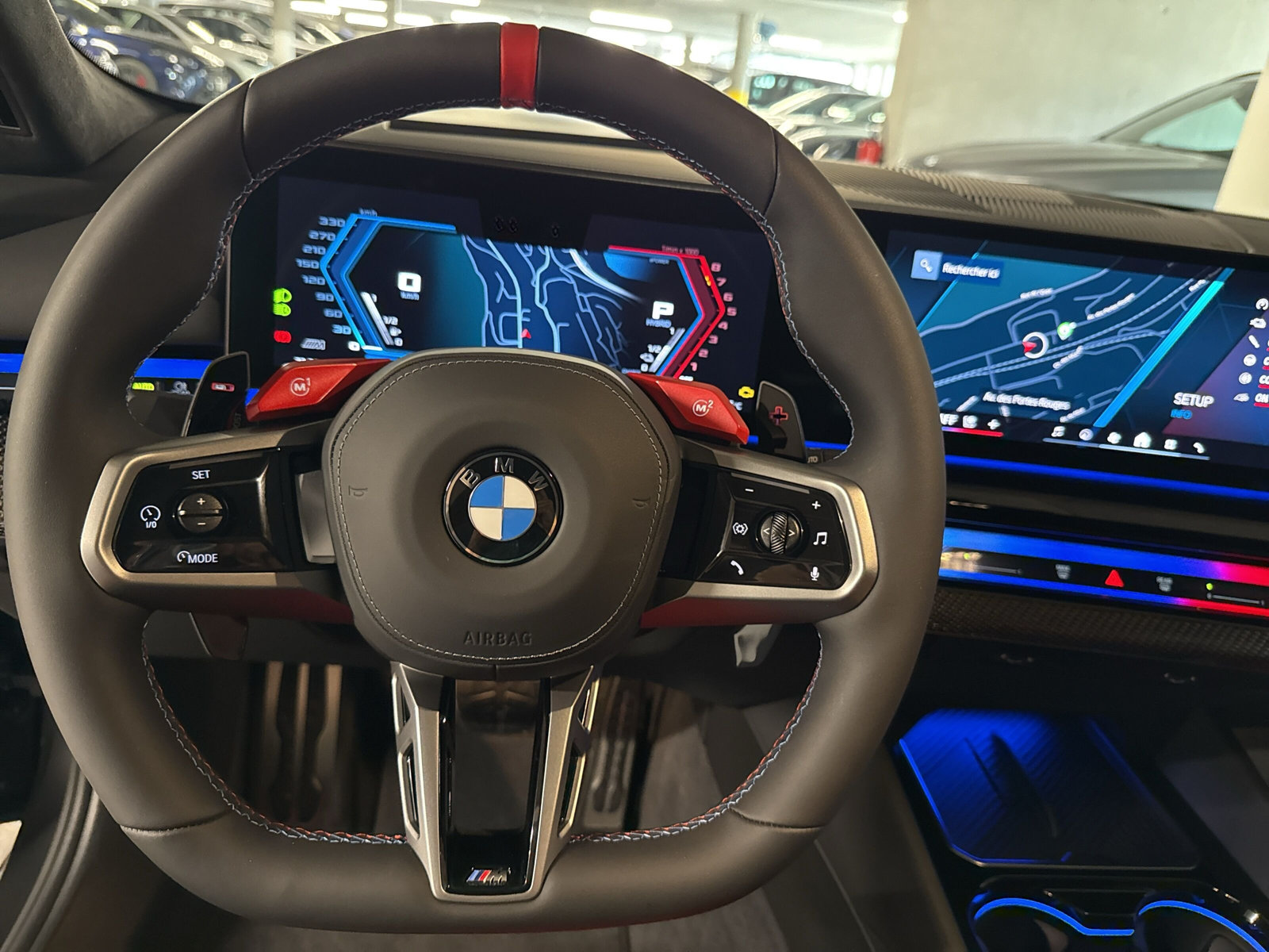 BMW M5 xDrive Touring-image-11