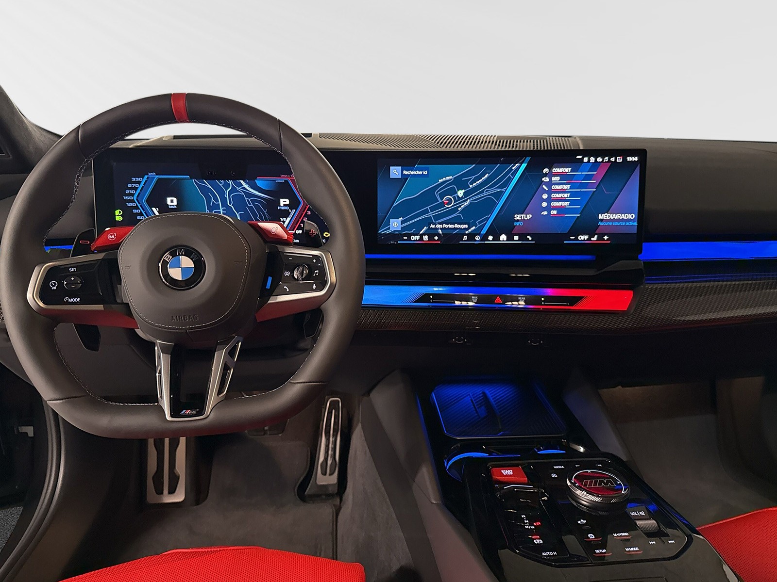 BMW M5 xDrive Touring-image-5