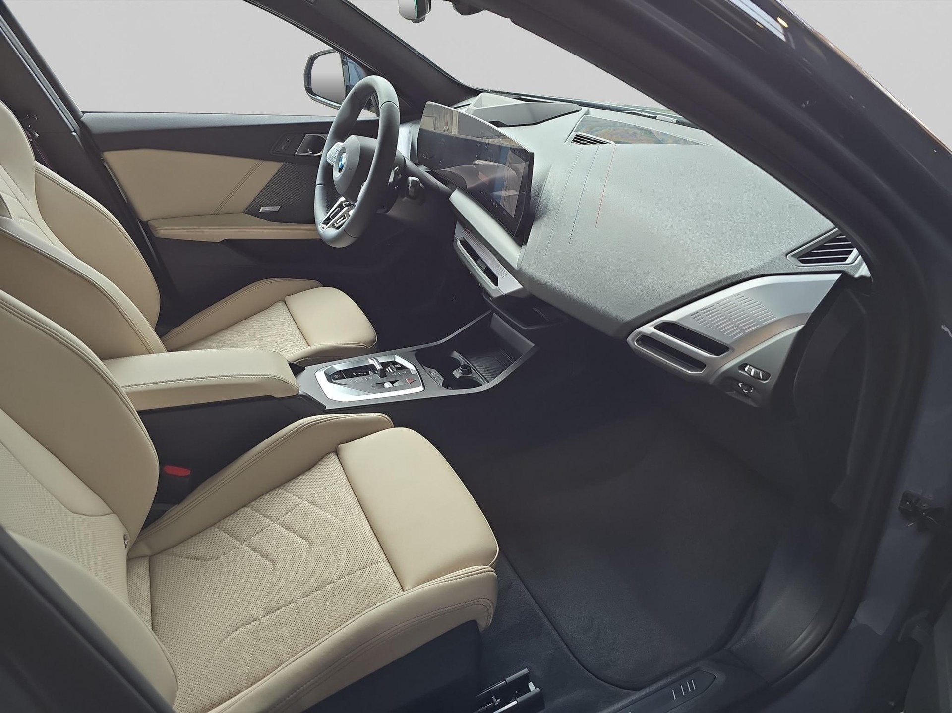 BMW 123 xDrive M Sport Pro-image-21