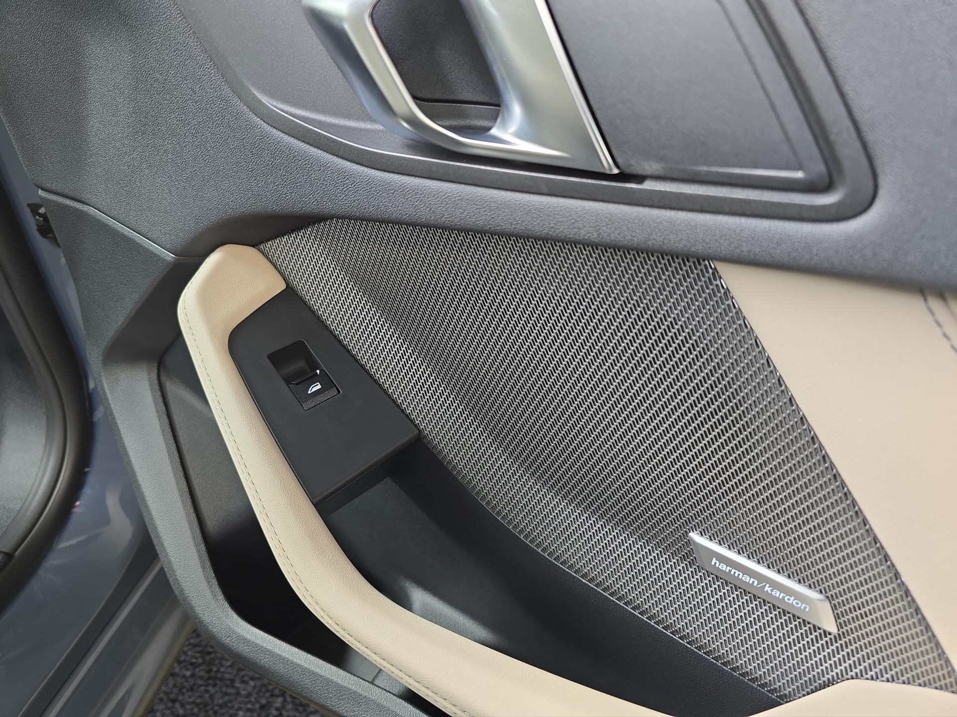 BMW 123 xDrive M Sport Pro-image-18