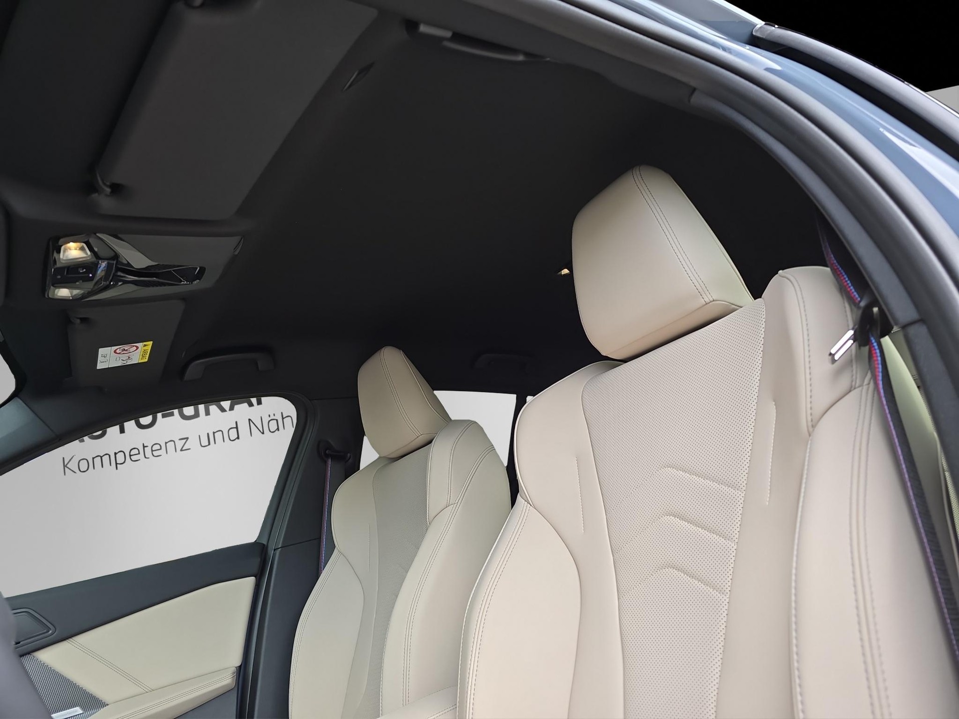 BMW 123 xDrive M Sport Pro-image-11