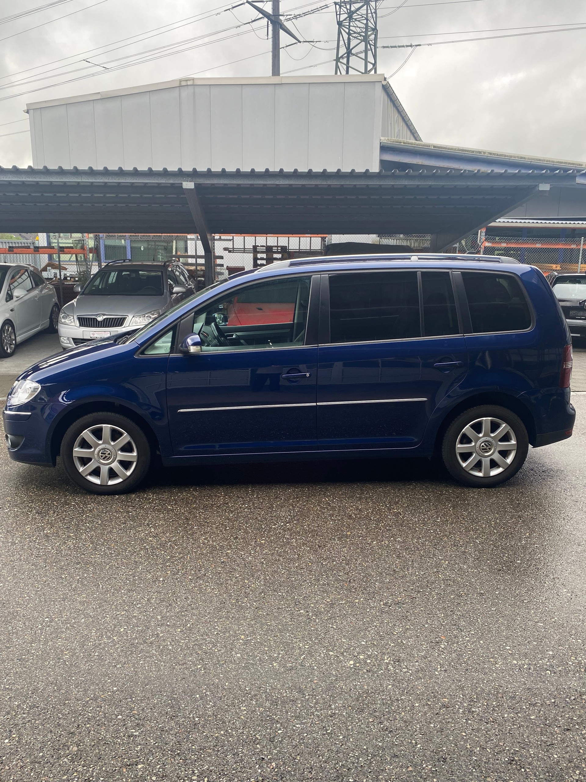 VW Touran 1.4 TSI Highline DSG-image-2