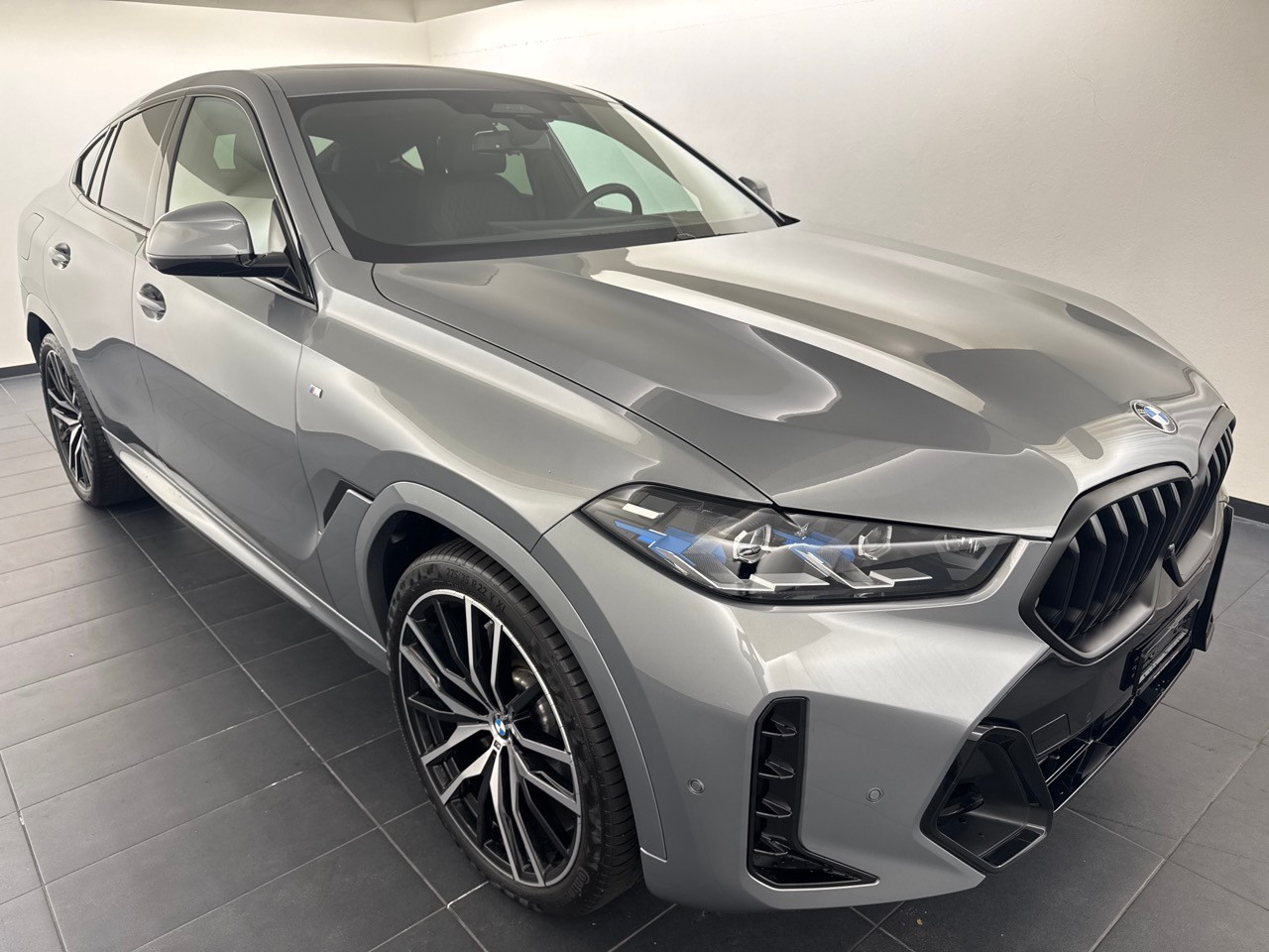 BMW X6 xDrive 48V 30d M Sport Steptronic-image-3