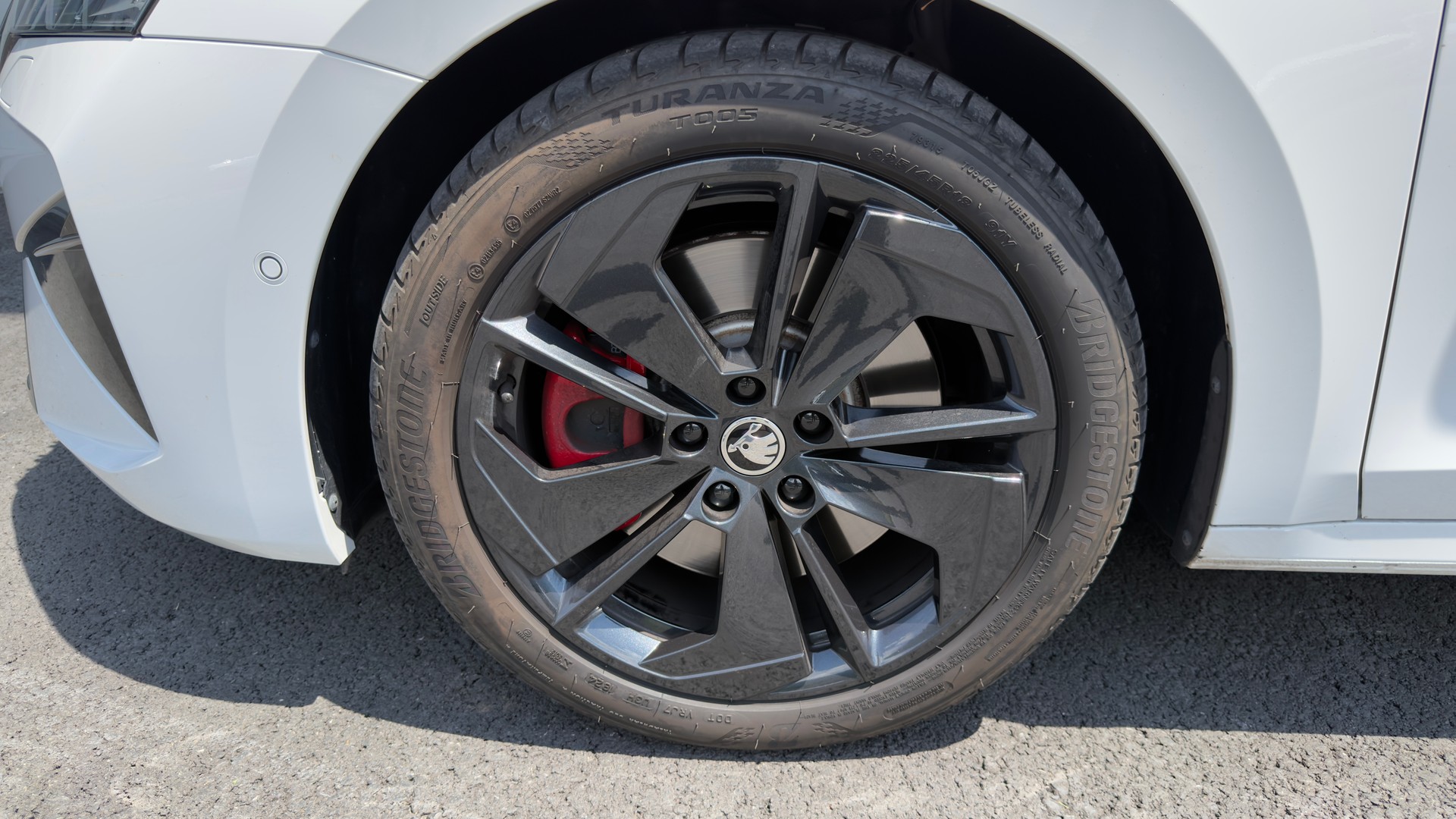 SKODA Octavia Combi 2.0 TSI RS DSG-image-3