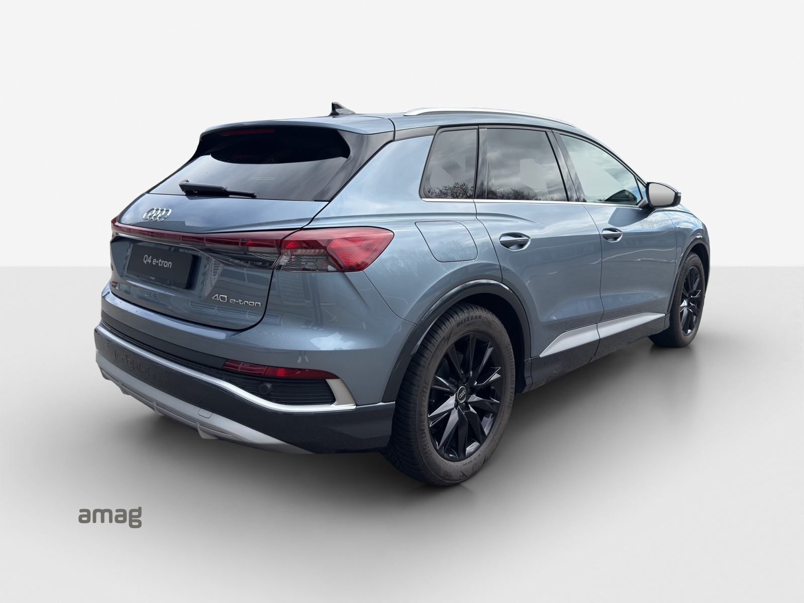 AUDI Q4 e-tron 40-image-4