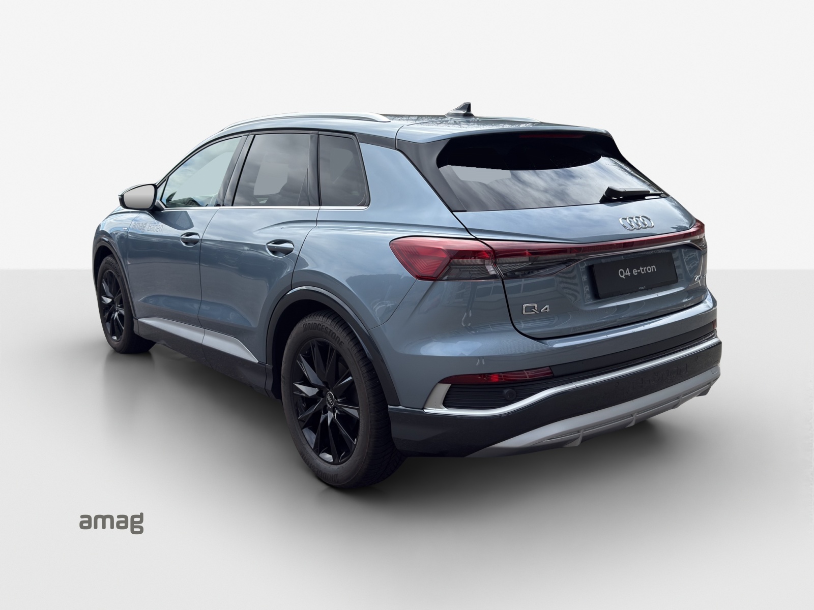 AUDI Q4 e-tron 40-image-2
