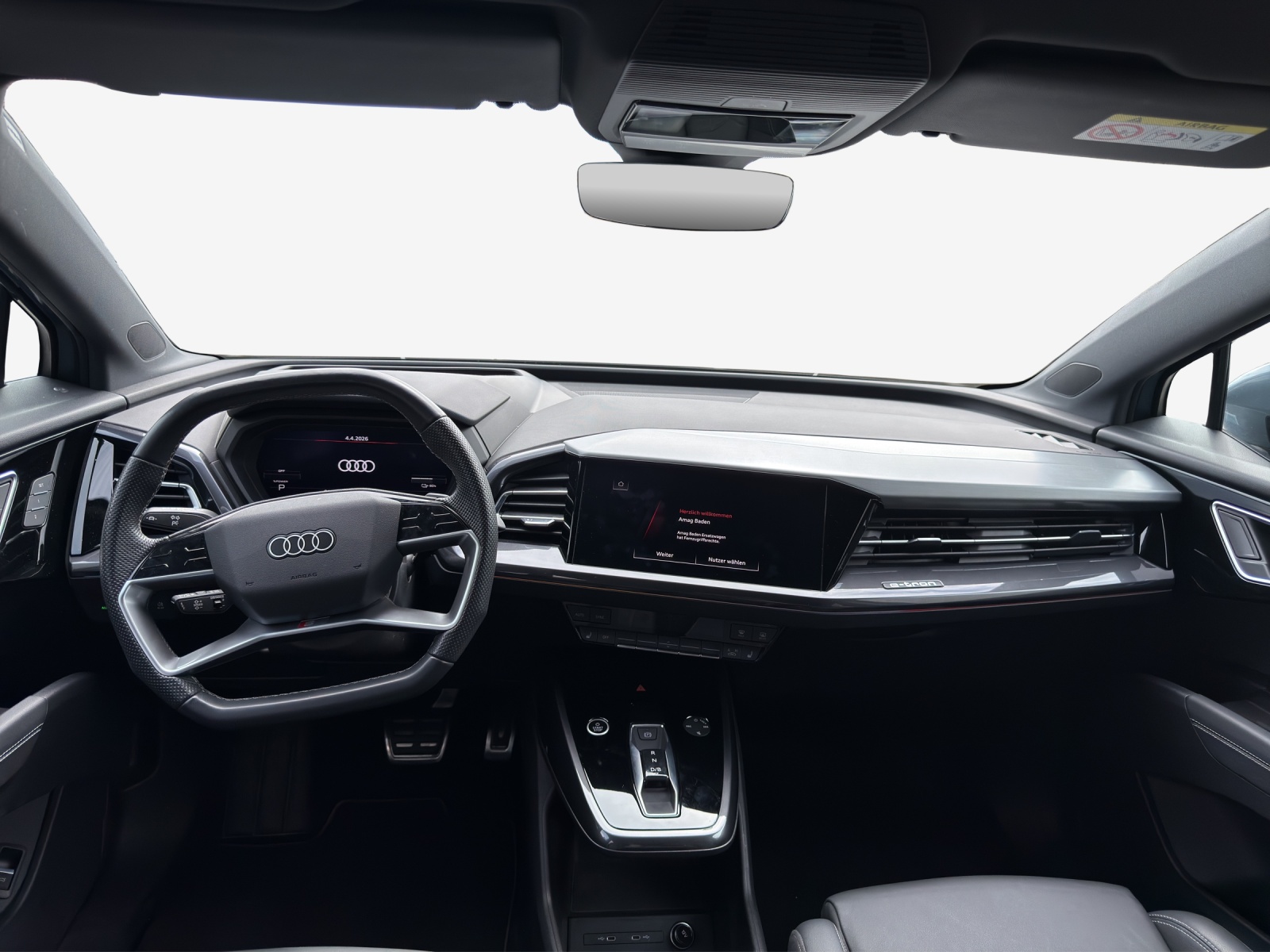 AUDI Q4 e-tron 40-image-8