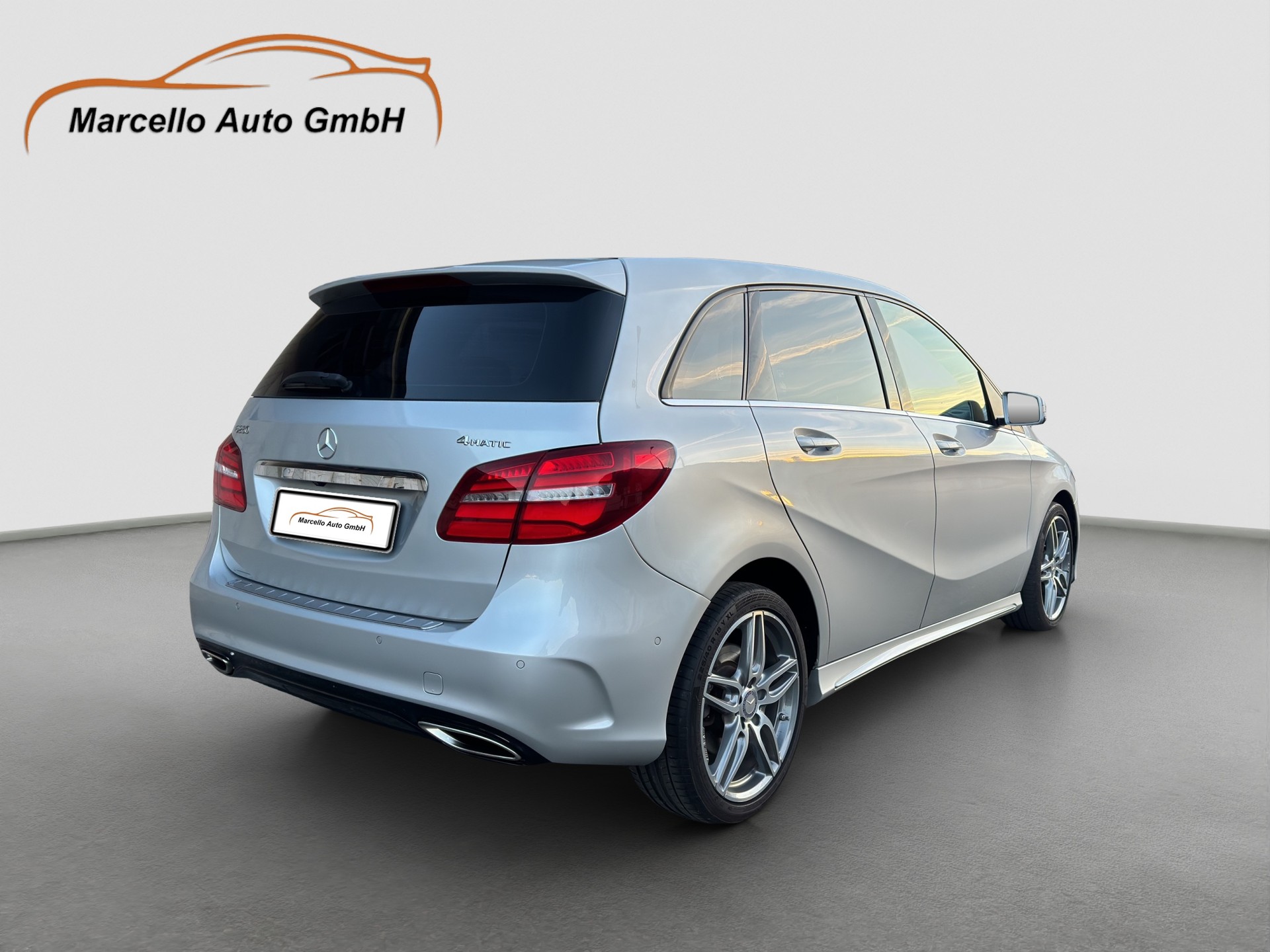 MERCEDES-BENZ B 250 AMG Line 4Matic 7G-DCT-image-13