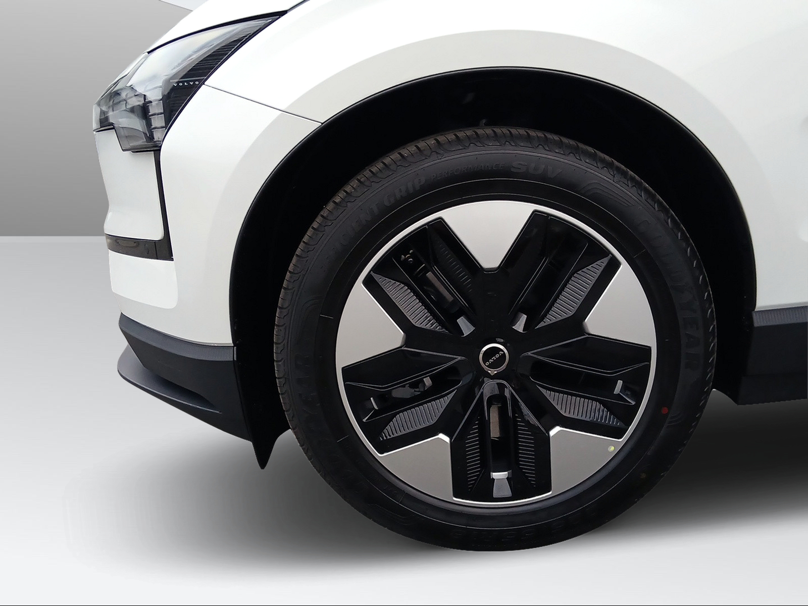 VOLVO EX 30 E40 Core-image-8