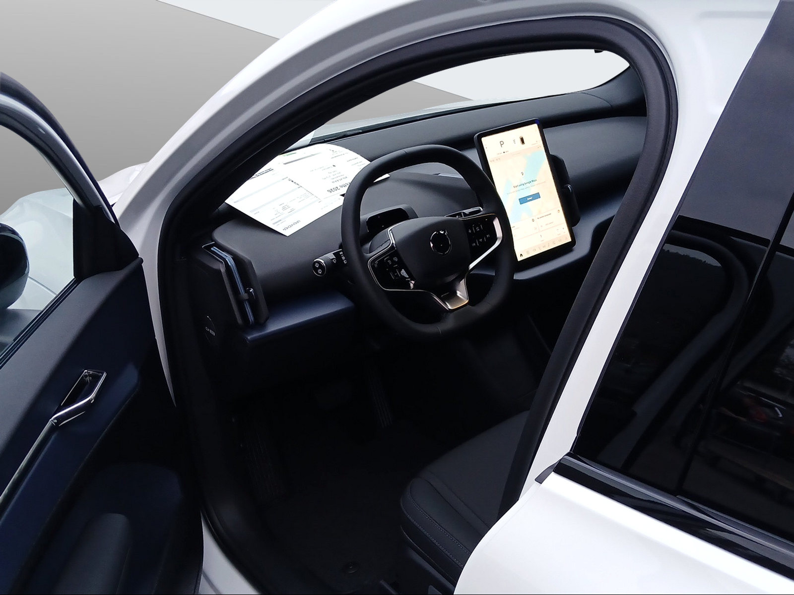 VOLVO EX 30 E40 Core-image-12