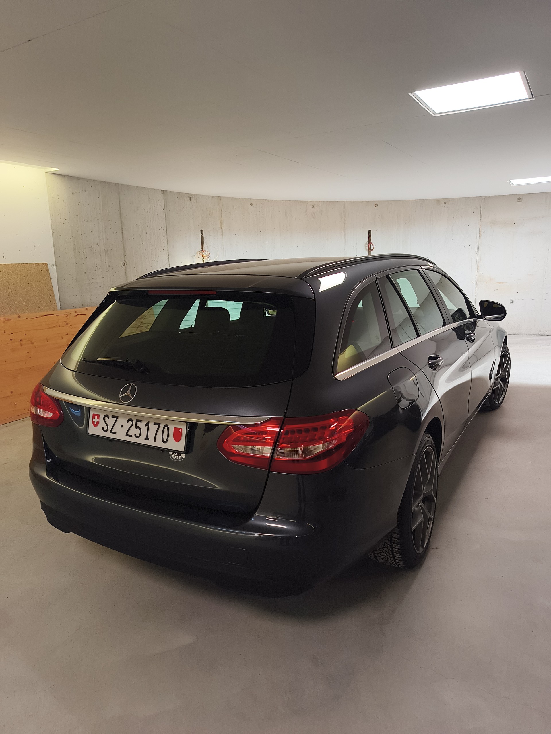 MERCEDES-BENZ C 220 BlueTEC 7G-Tronic-image-2