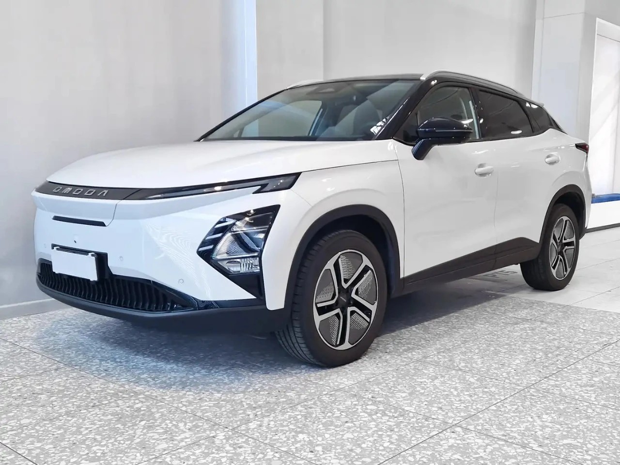 OMODA 5 EV PREMIUM-image-0