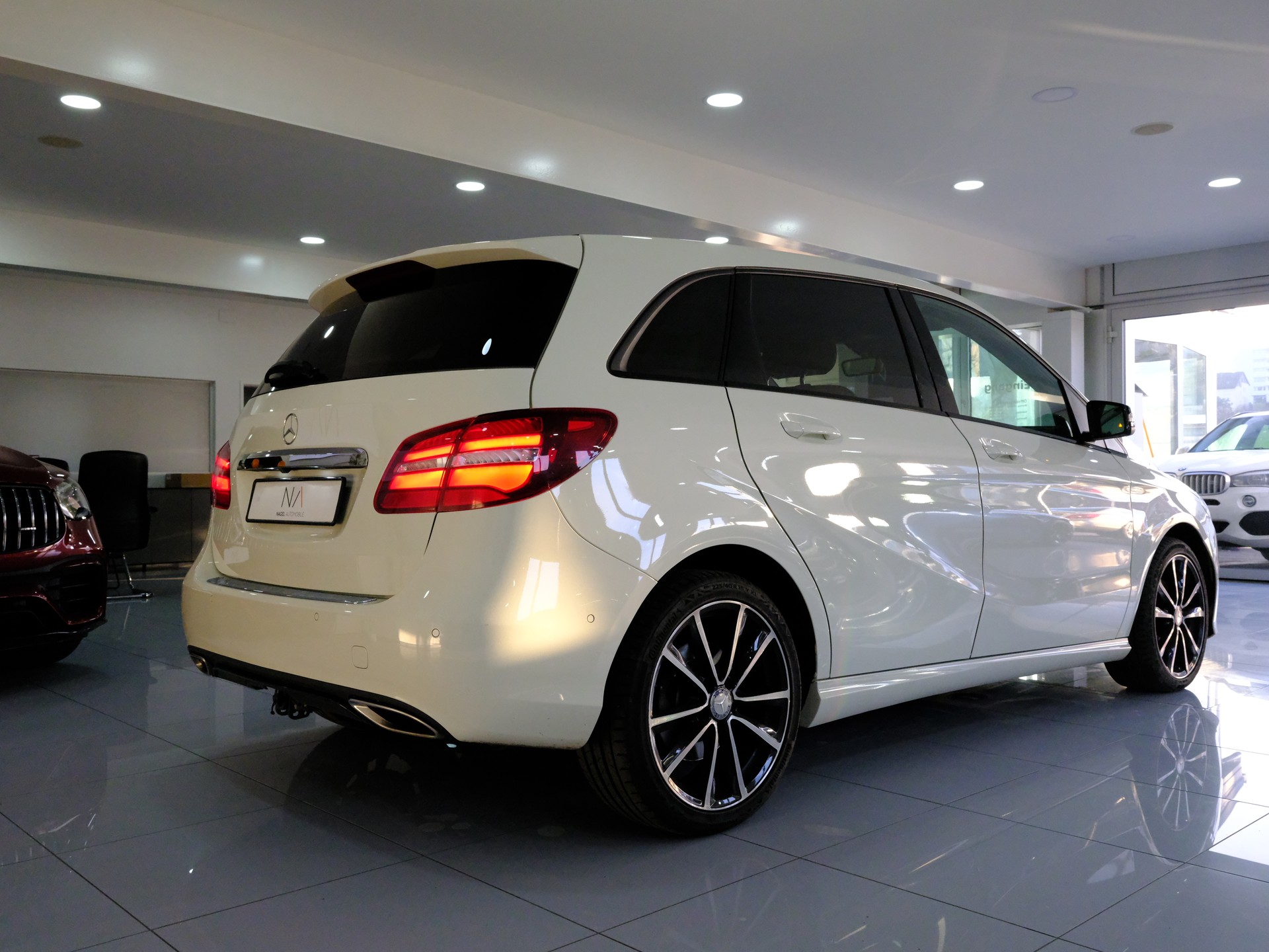 MERCEDES-BENZ B 220 CDI 4Matic 7G-DCT-image-9