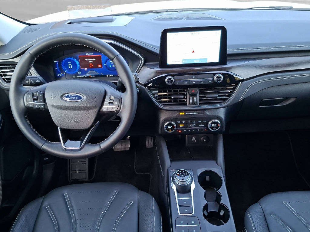 FORD Kuga 2.5 Hybrid Vignale 4x4-image-4