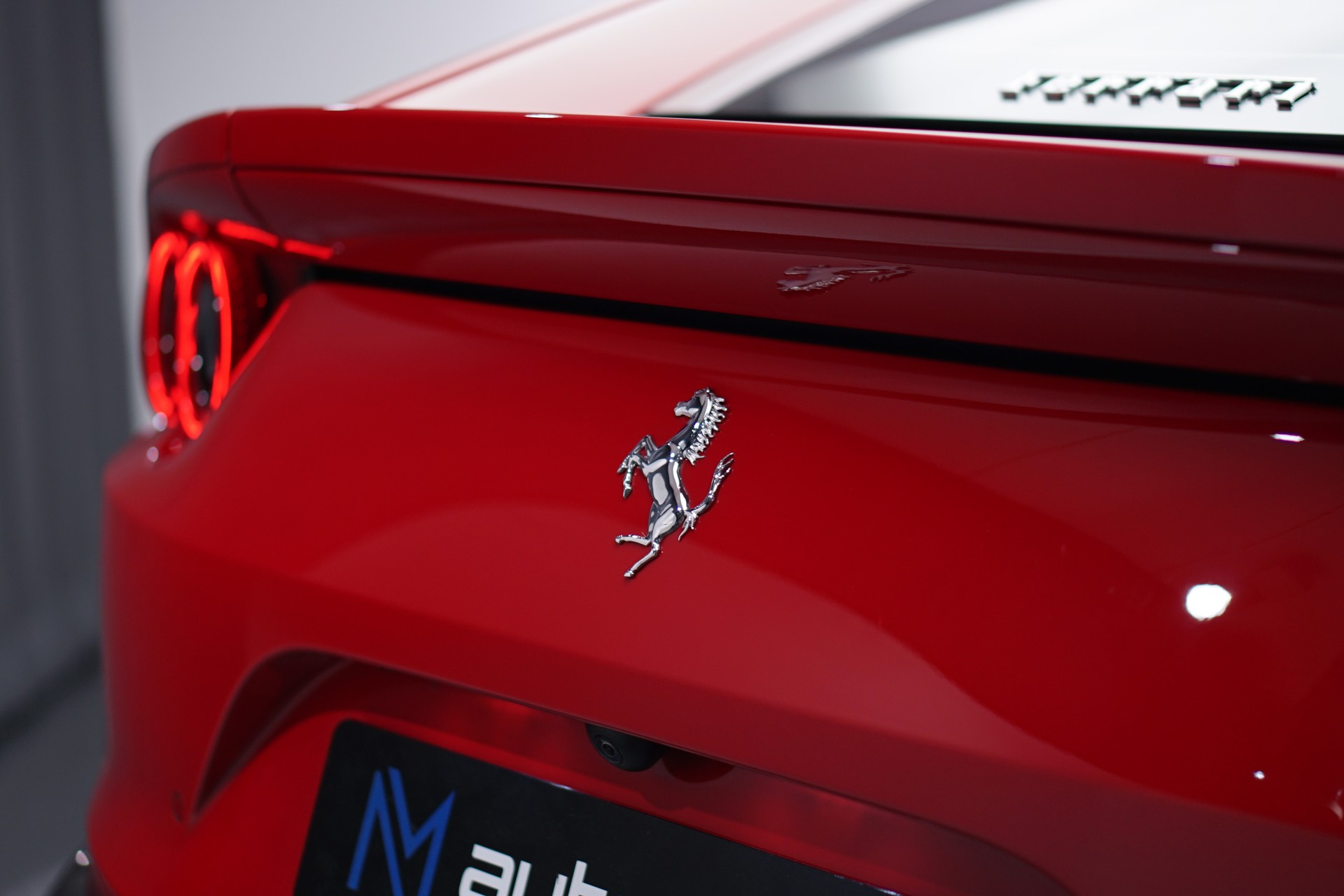 FERRARI 812 Superfast *NOVITEC* *Garantie* *CH-Fahrzeug*-image-44
